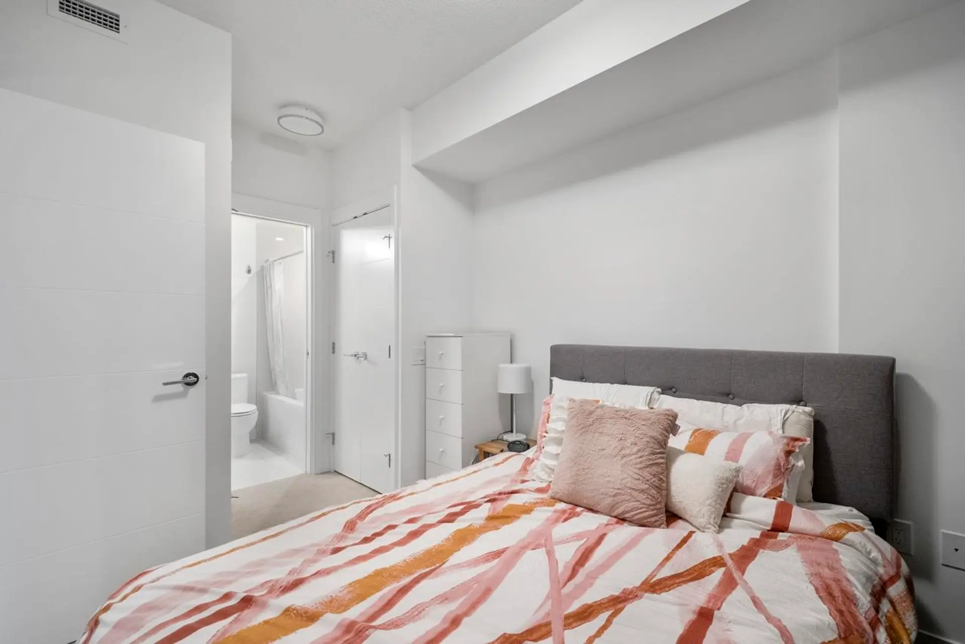#303 469 W King Edward Avenue - Image 9