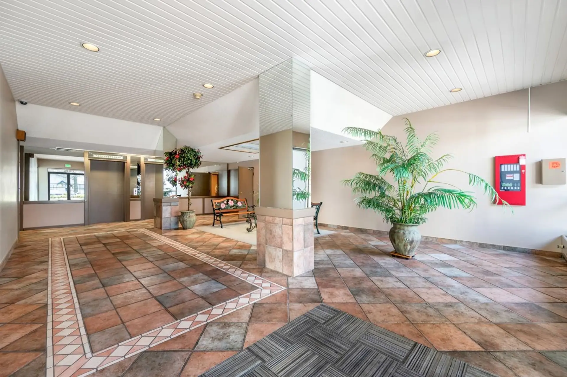 #901 7100 Gilbert Road - Image 3