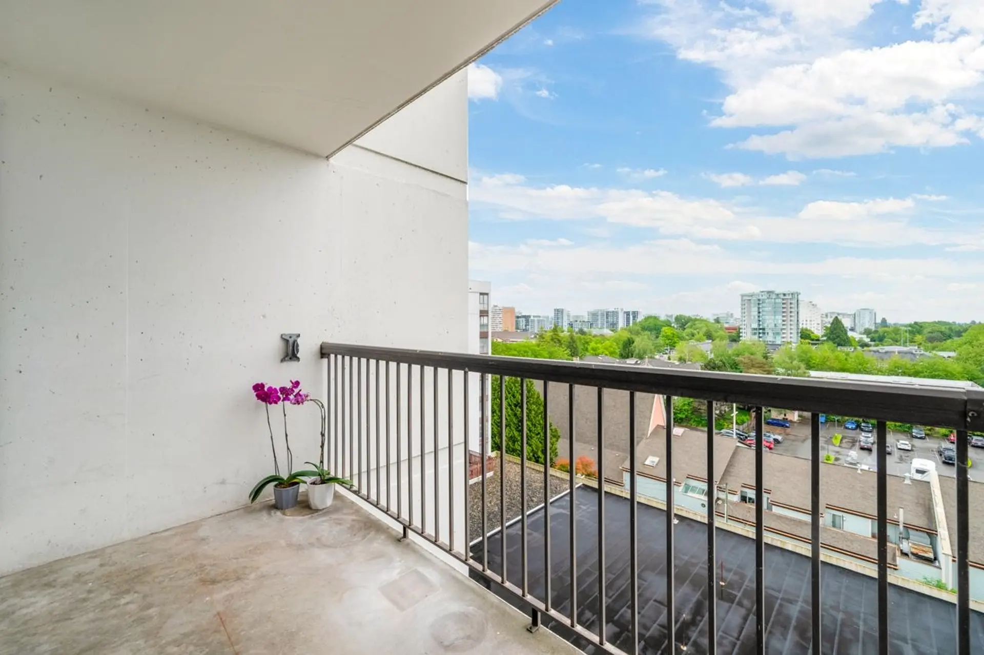 #901 7100 Gilbert Road - Image 18