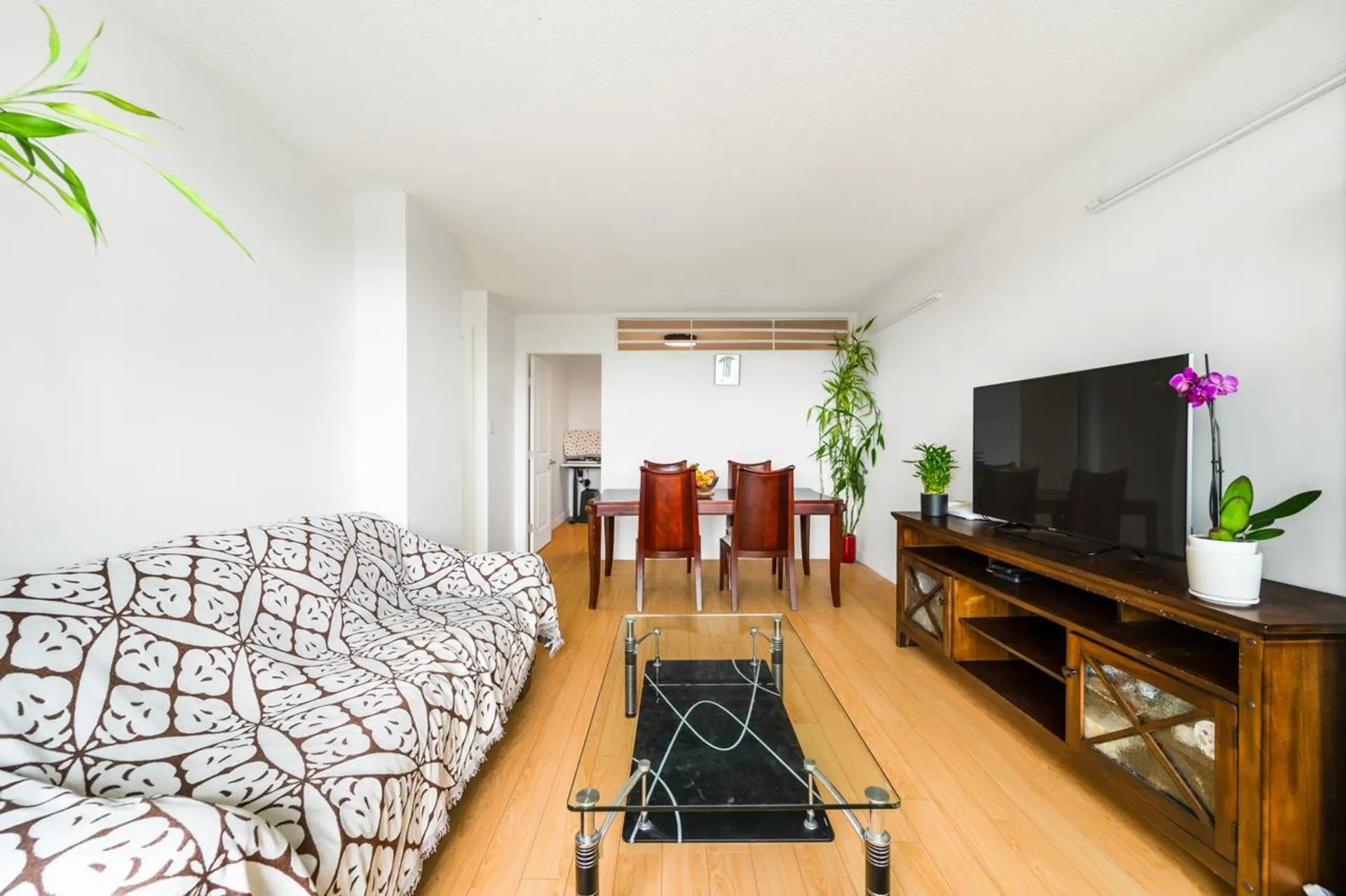 #901 7100 Gilbert Road - Image 15