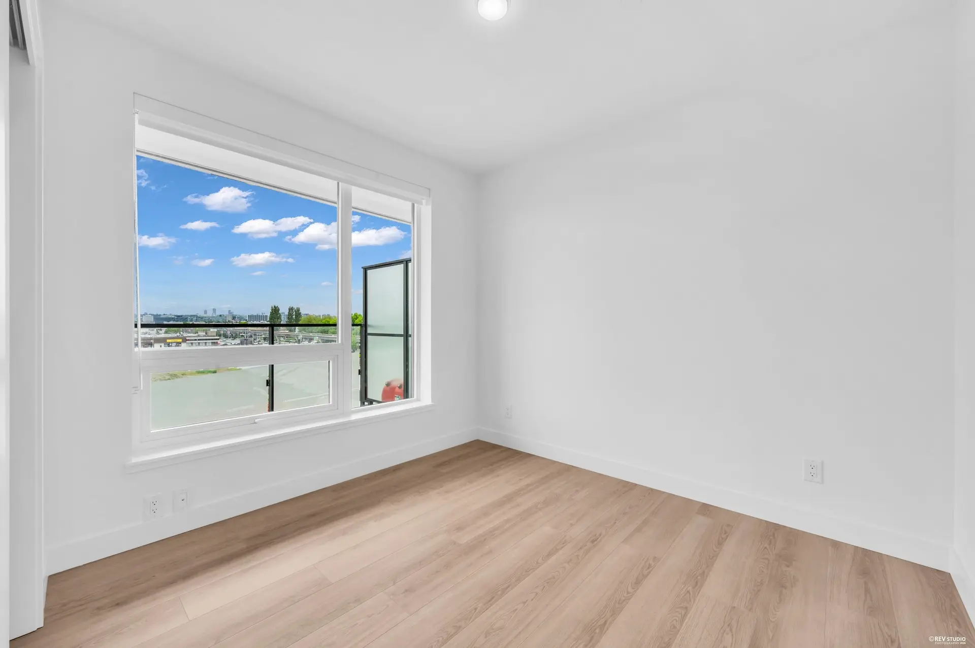 #609 5520 McNaughton Road - Image 10