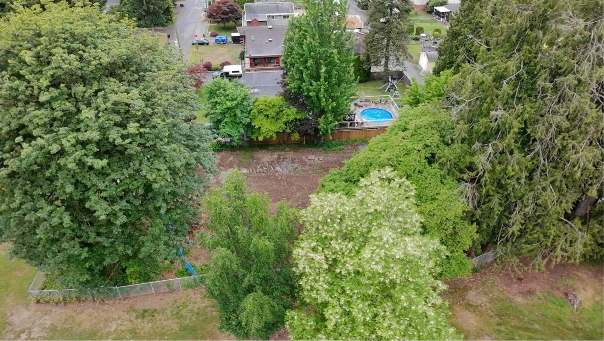 20777 Lorne Avenue - Image 11