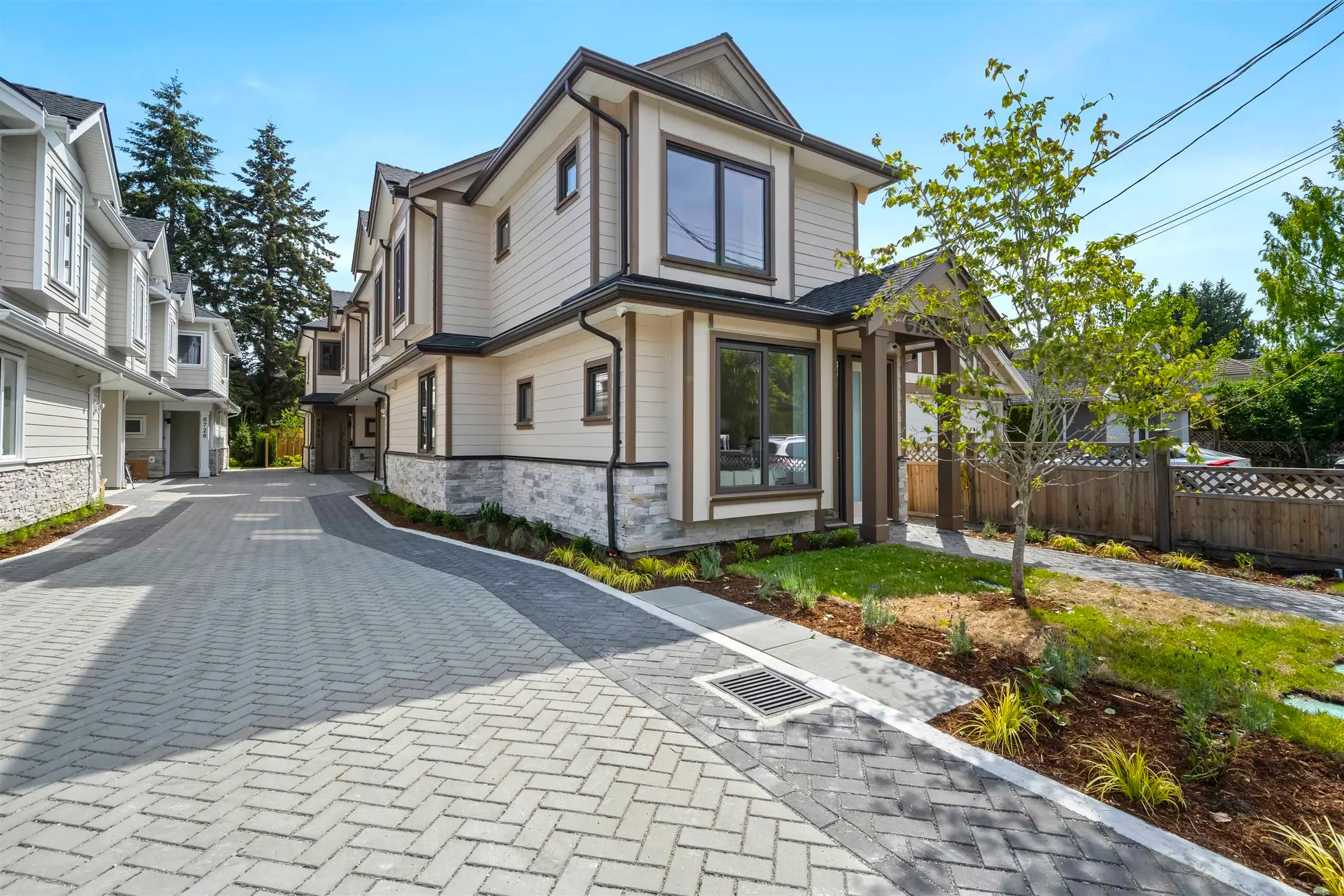 6700 Francis Rd - Image 2
