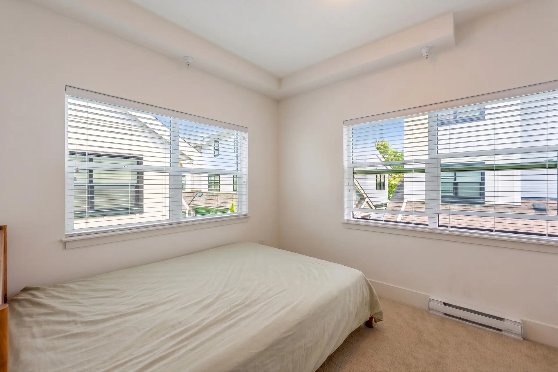 #201 6933 Arcola Street - Image 11