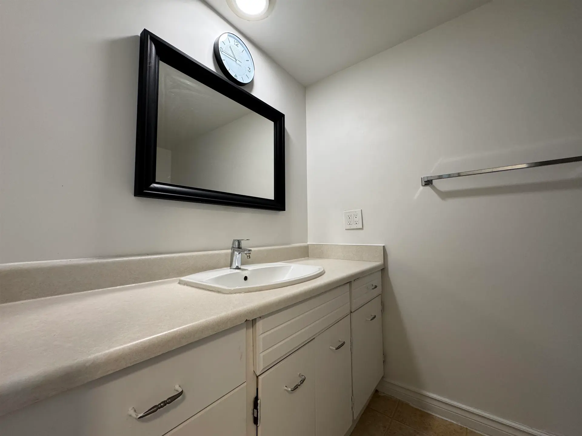 #303 6651 Minoru Boulevard - Image 10