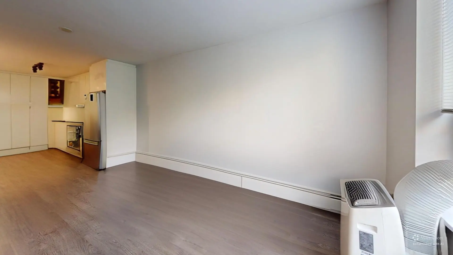 #201 231 E Pender Street - Image 14