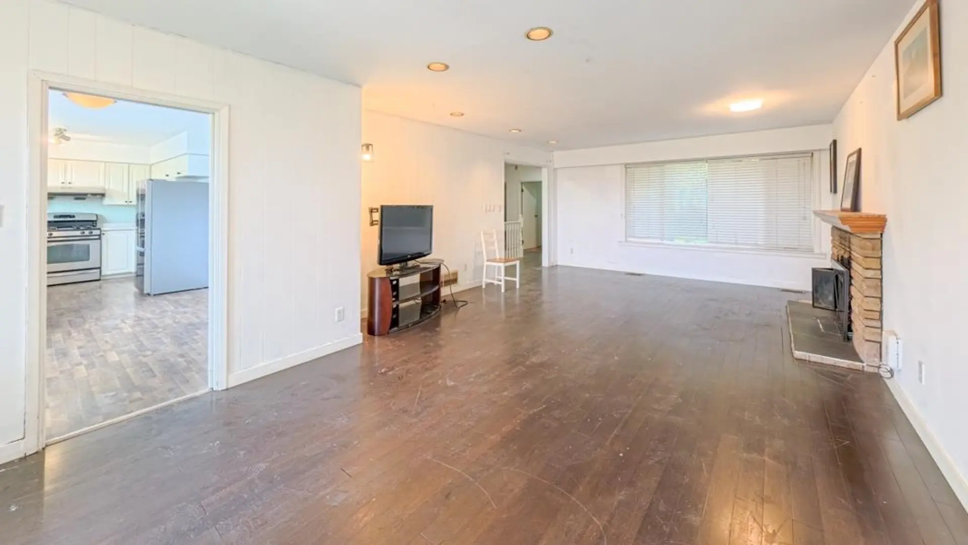 2849 W King Edward Avenue - Image 6