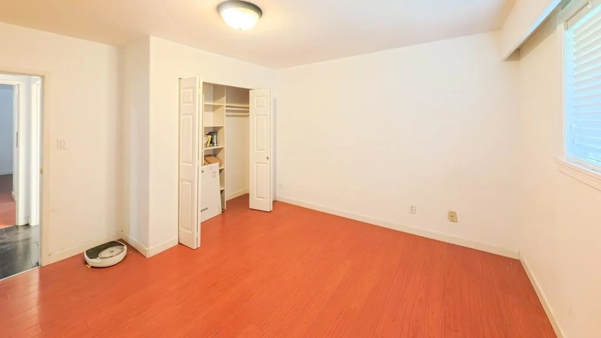 2849 W King Edward Avenue - Image 12
