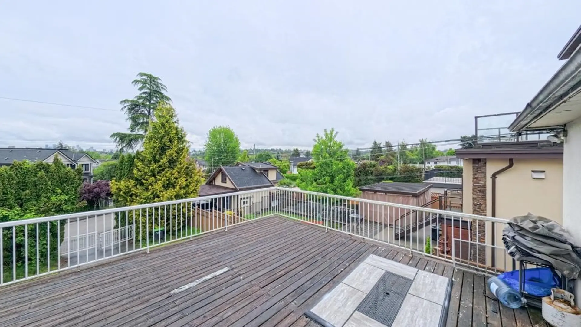 2849 W King Edward Avenue - Image 9