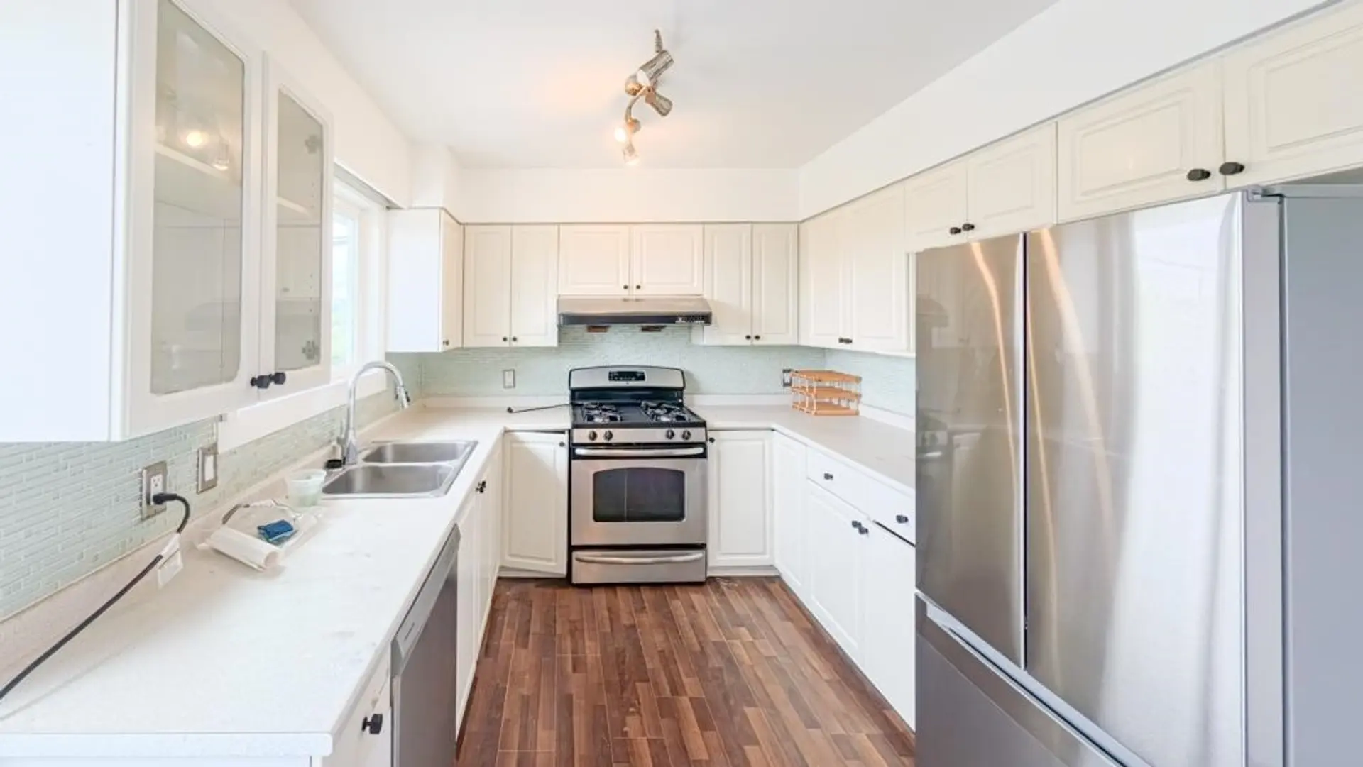 2849 W King Edward Avenue - Image 8