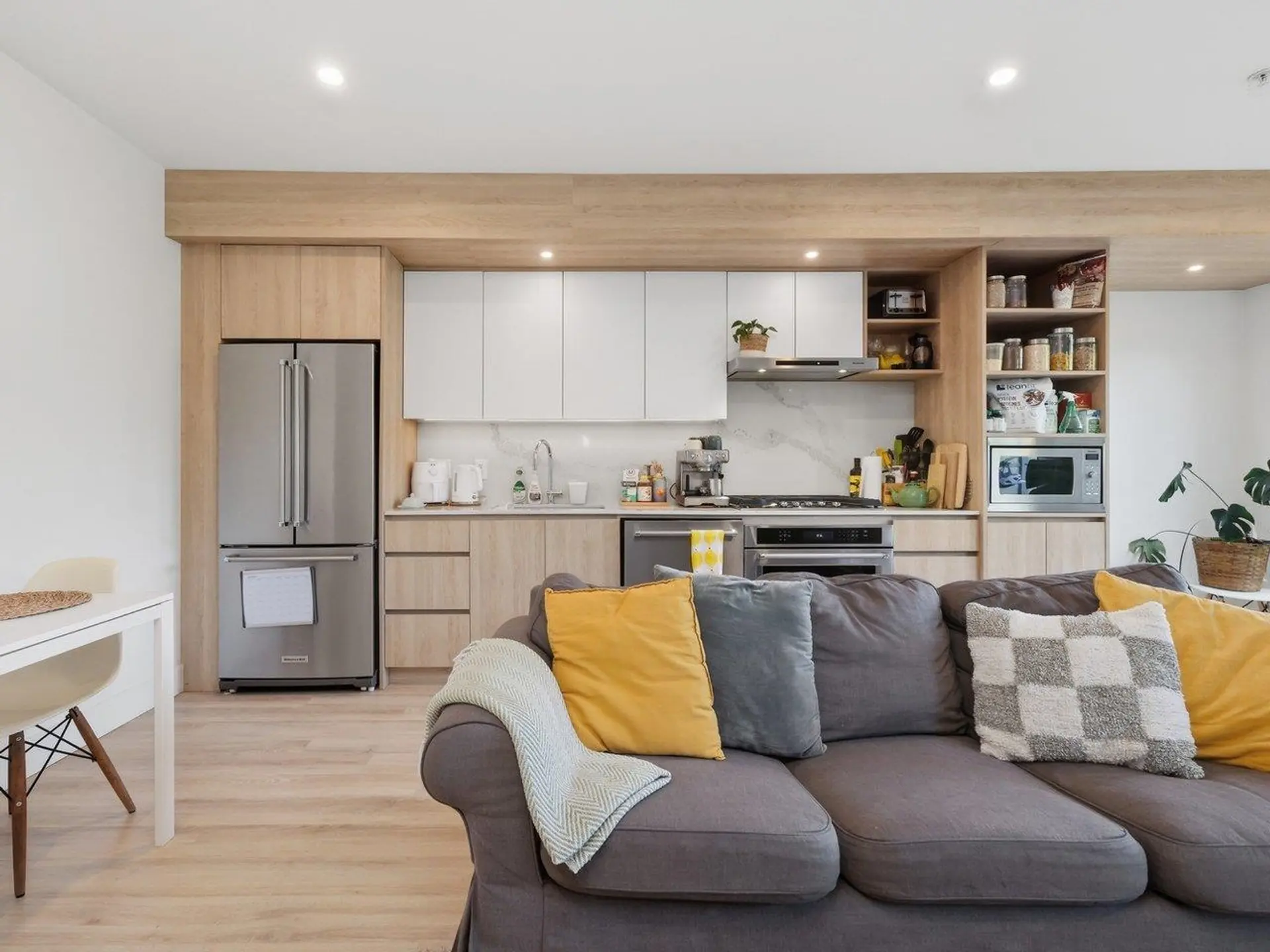 #414 38362 Buckley Avenue - Image 5