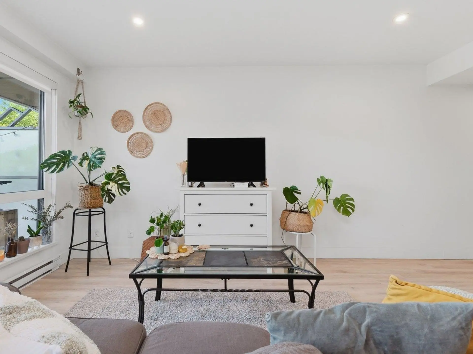 #414 38362 Buckley Avenue - Image 9