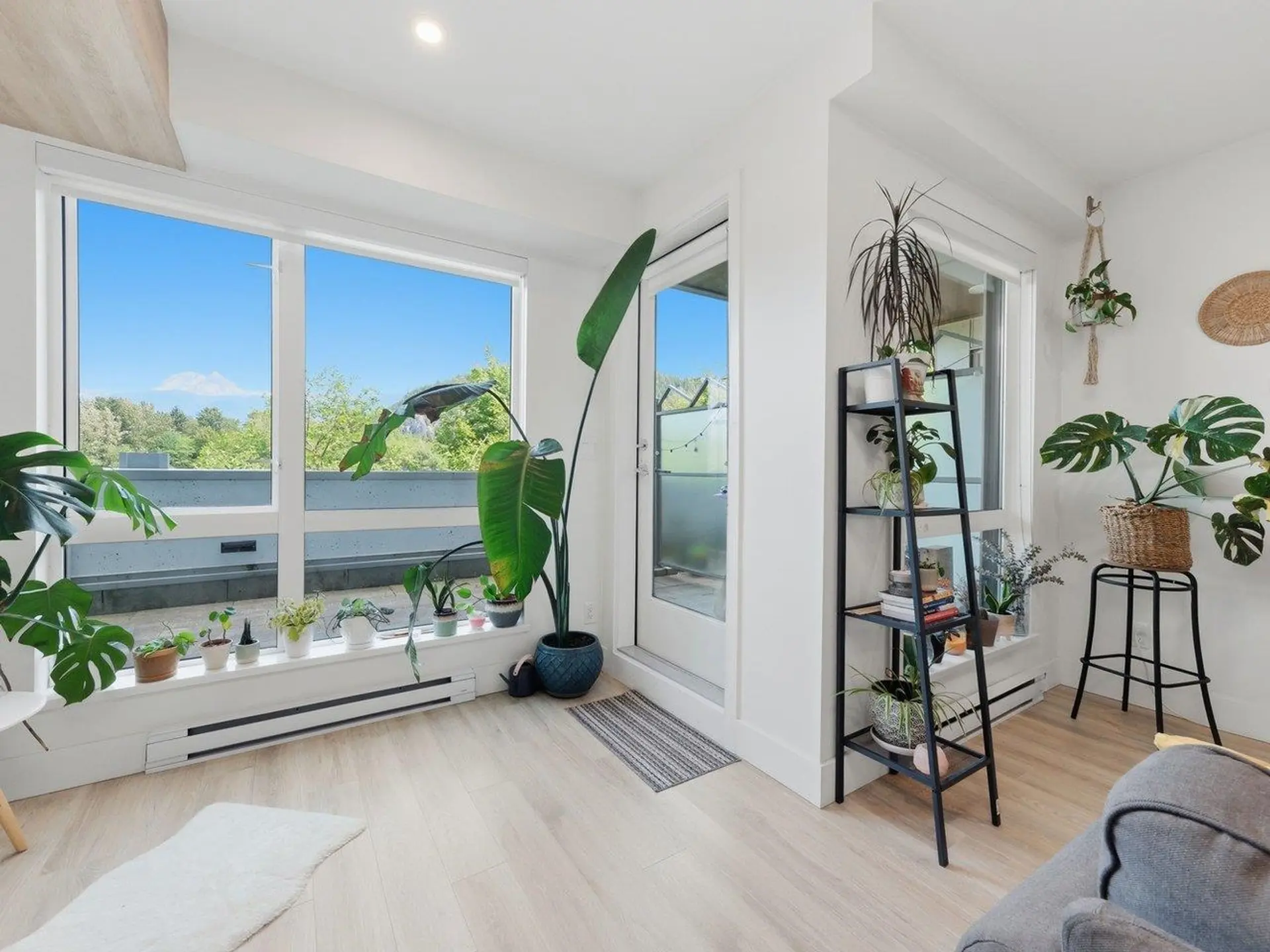 #414 38362 Buckley Avenue - Image 10