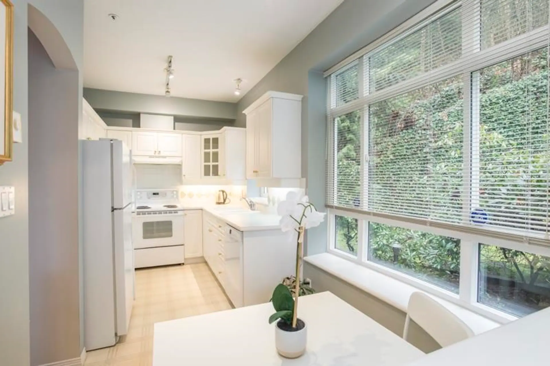 #606 3001 Terravista Place - Image 7