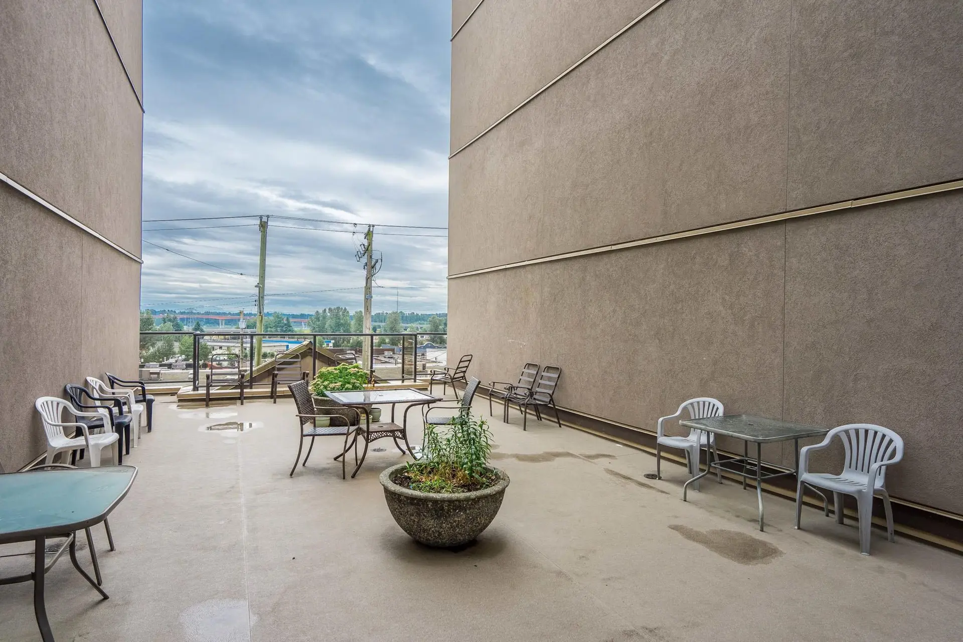#207 33165 2 Avenue - Image 17