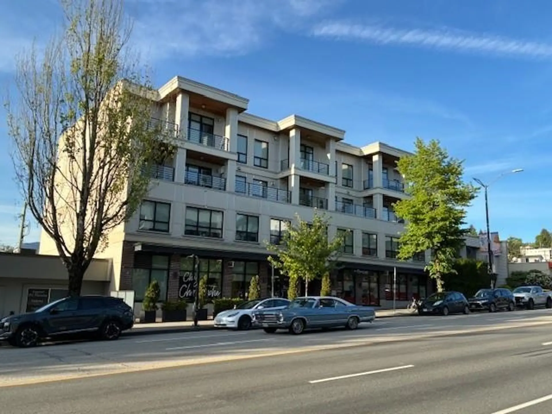 #301 4721 Hastings Street - Image 1