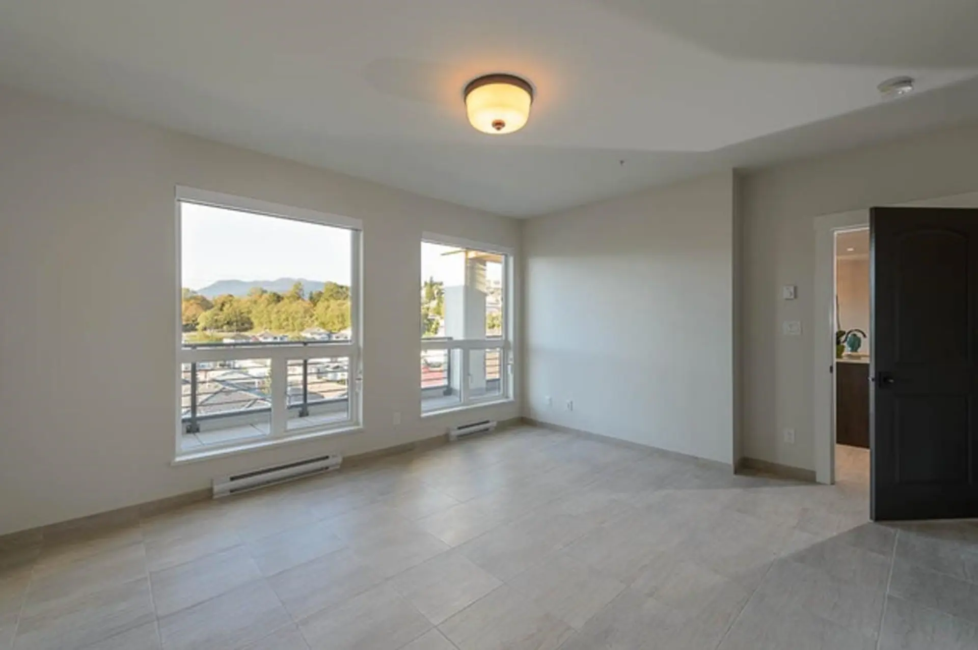 #301 4721 Hastings Street - Image 11