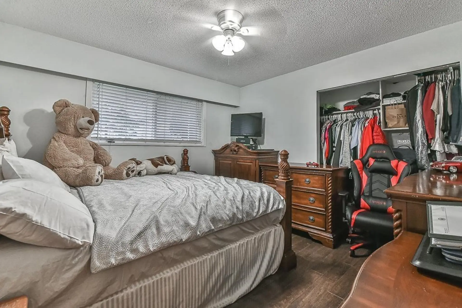 23740 Fraser Highway - Image 7