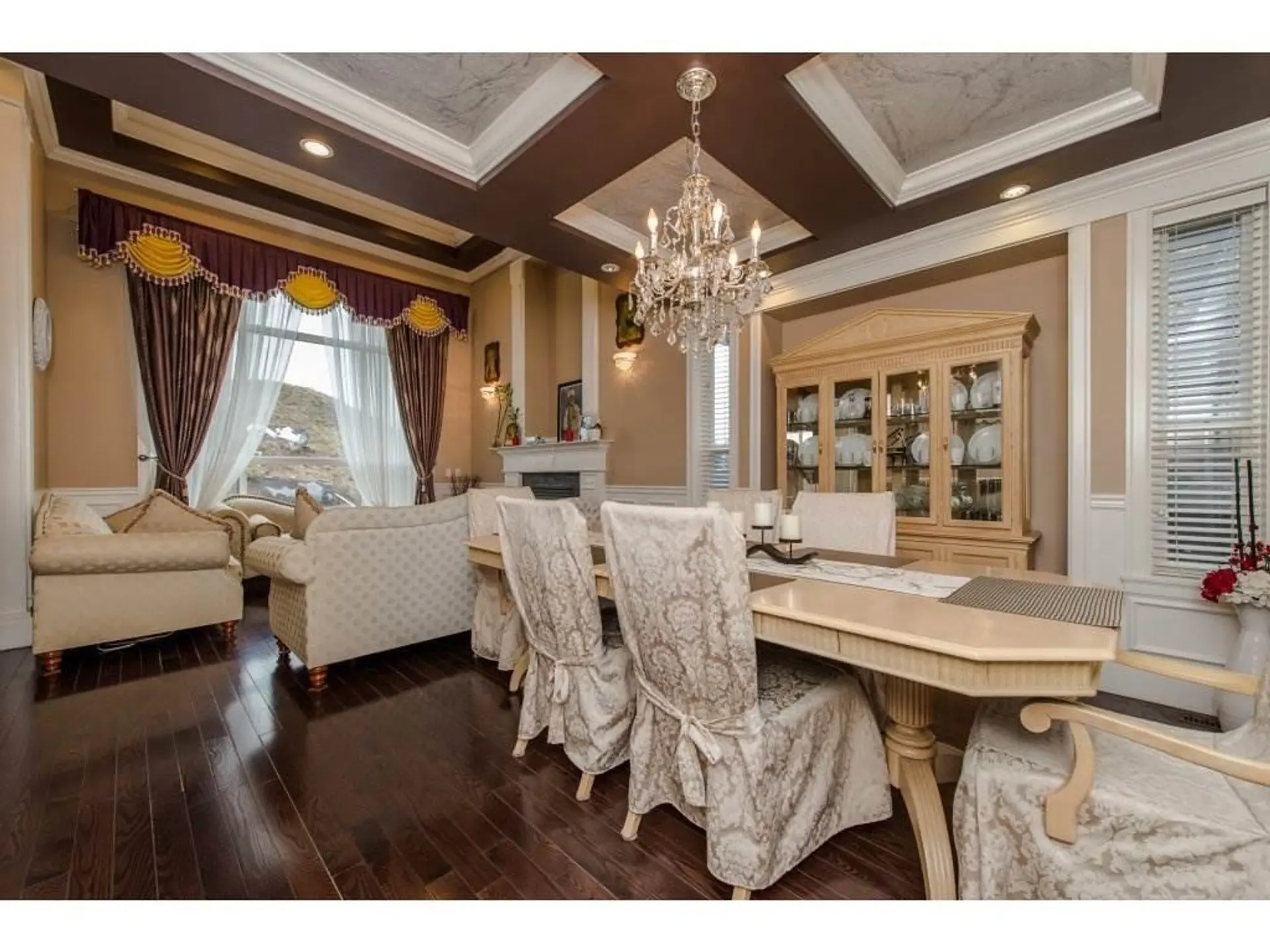 #11 3363 Horn Street - Image 5