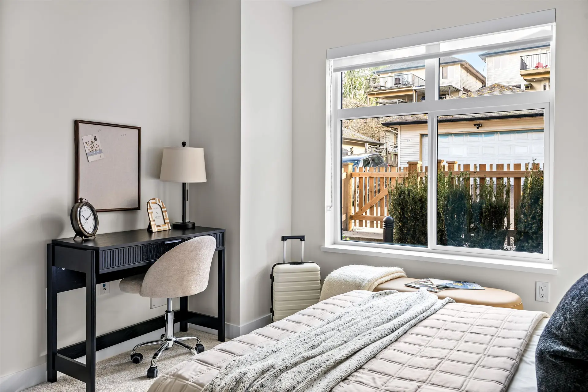 #17 2150 Rindall Avenue - Image 3
