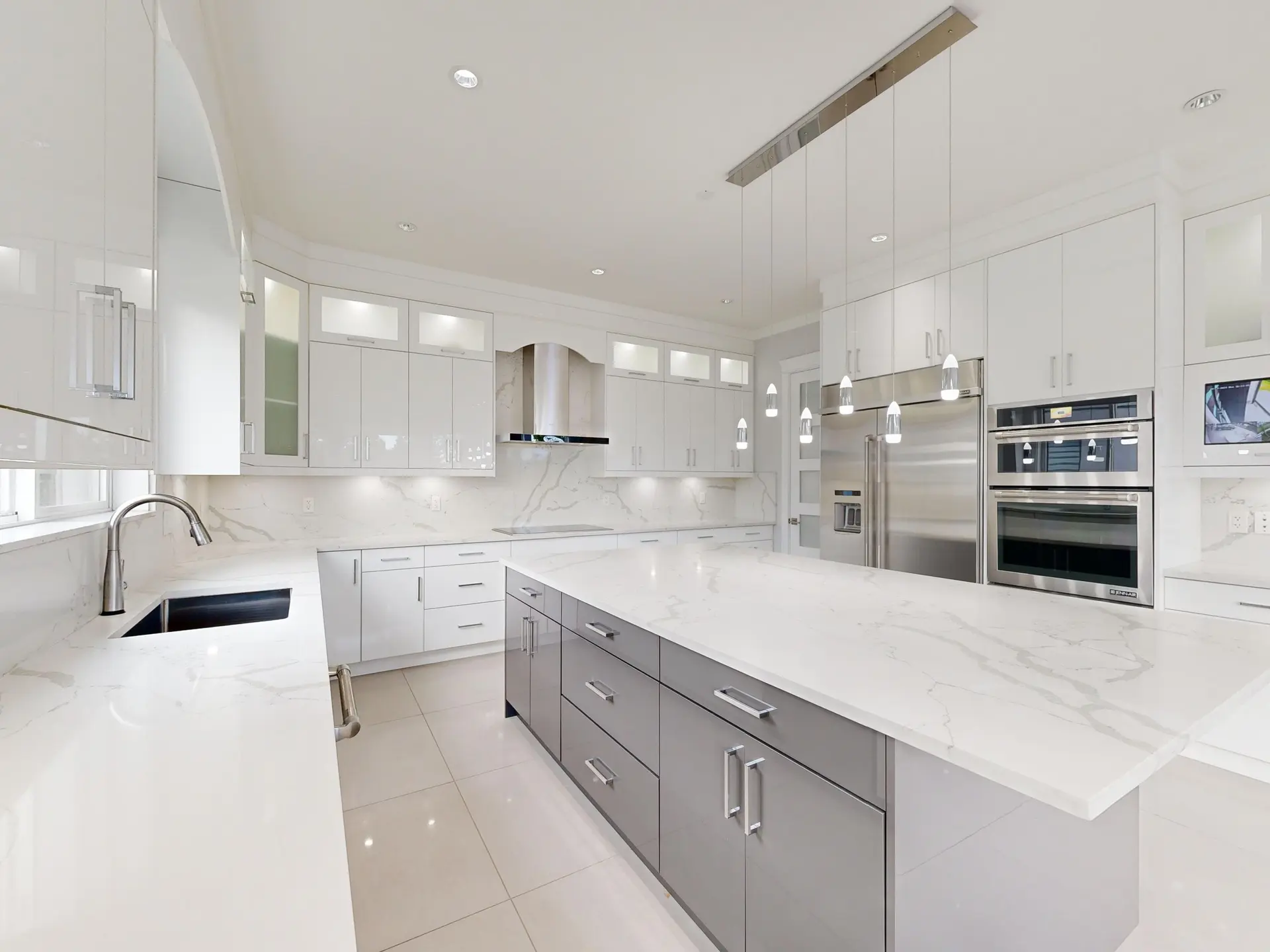 17997 56a Avenue - Image 4