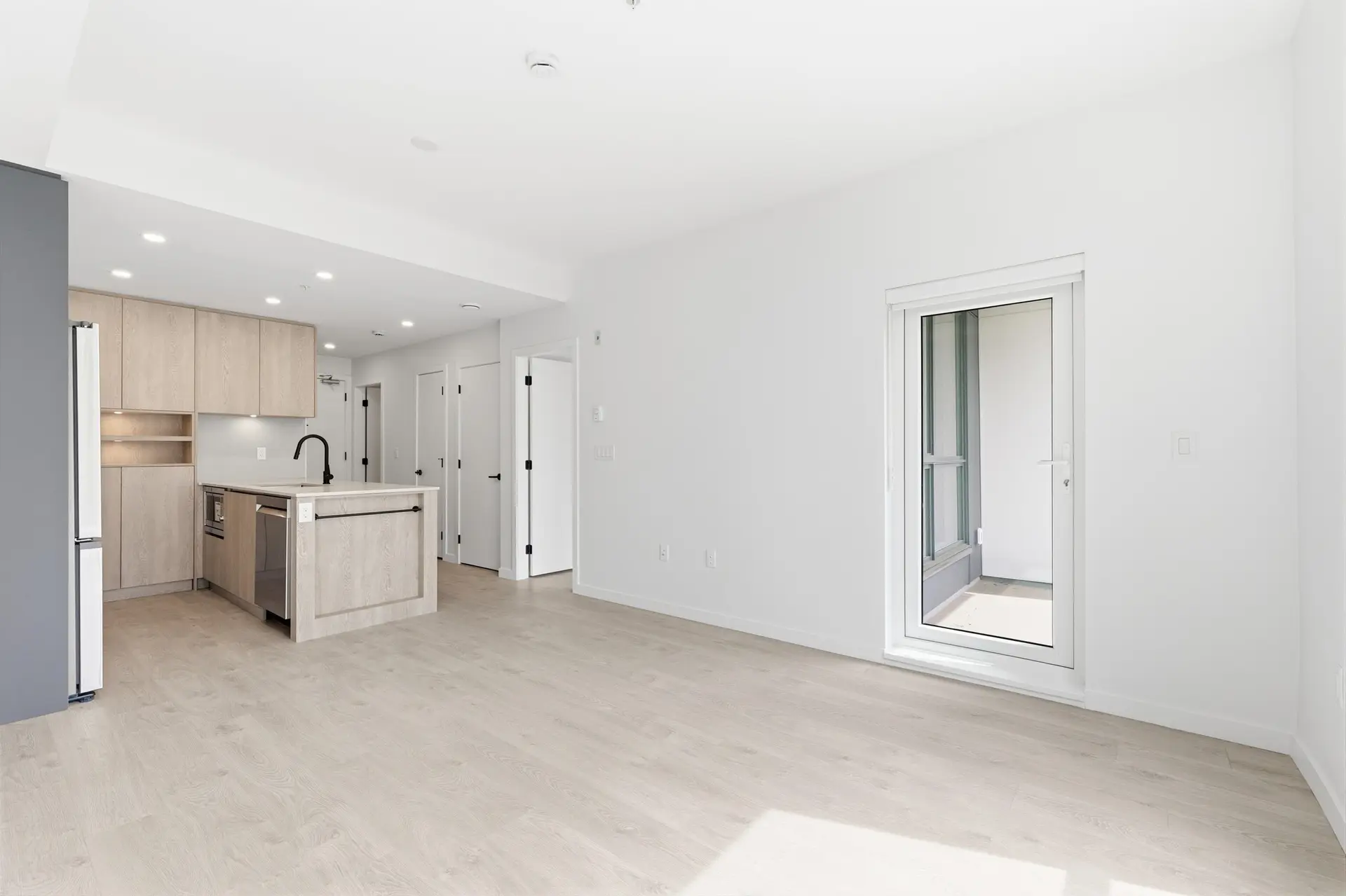 #107 19577 65b Avenue - Image 3