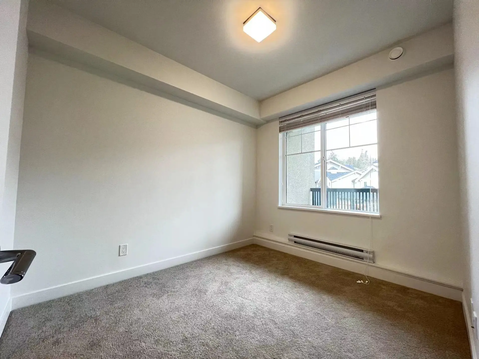 #B206 20487 65 Avenue - Image 12
