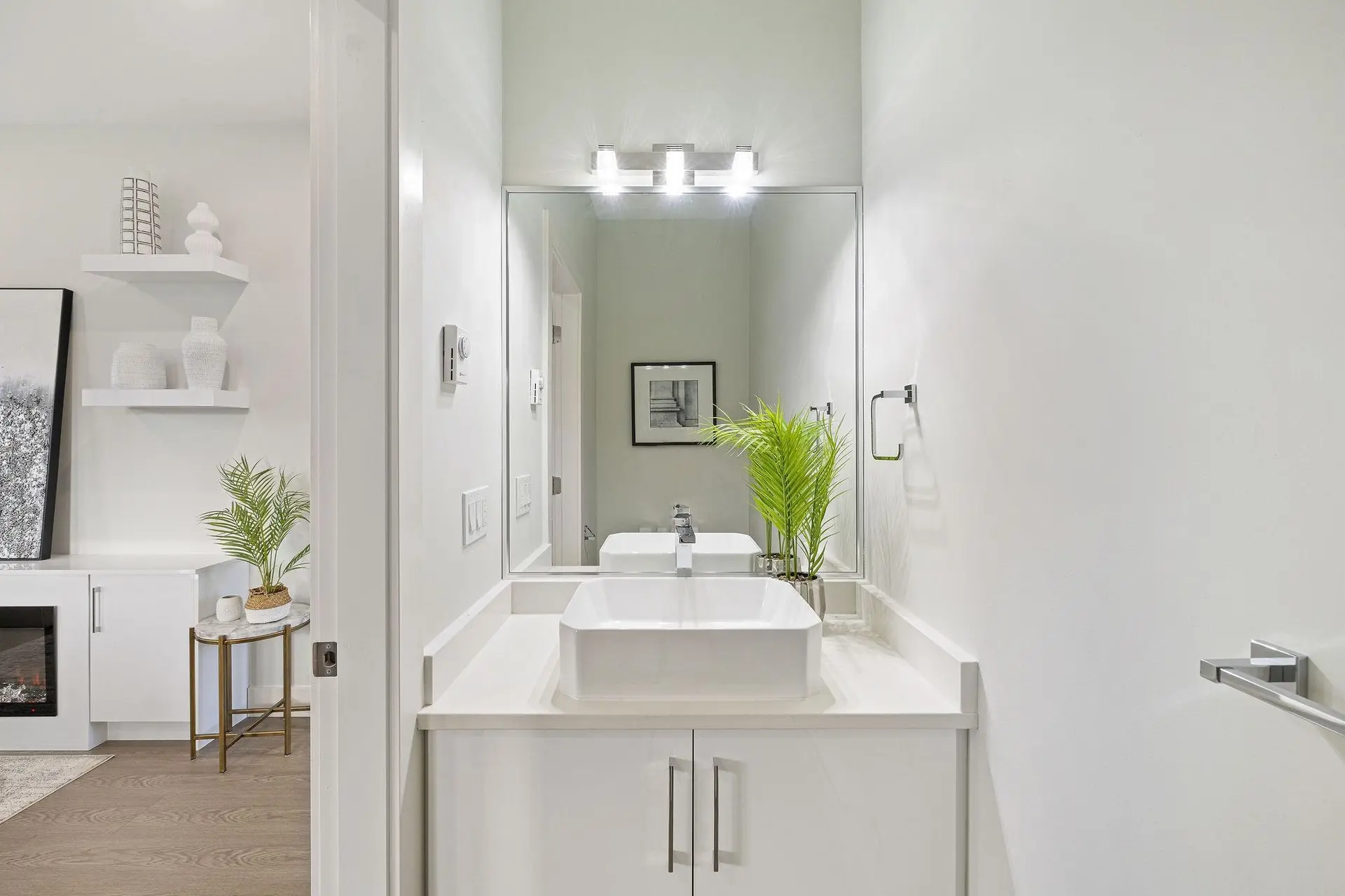 #9 14391 61a Avenue - Image 7