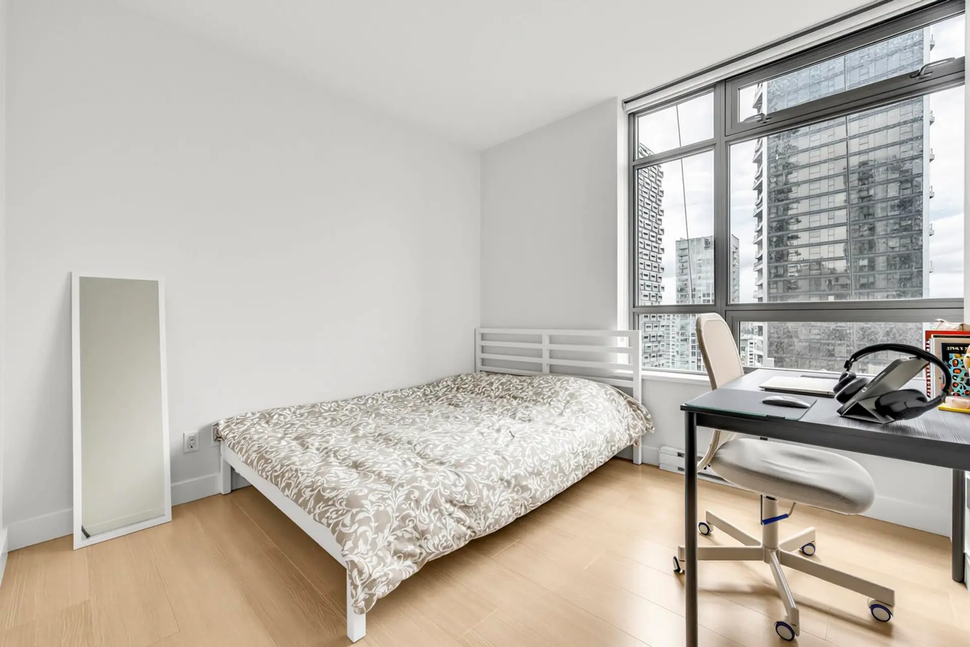 #1601 1308 Hornby Street - Image 7
