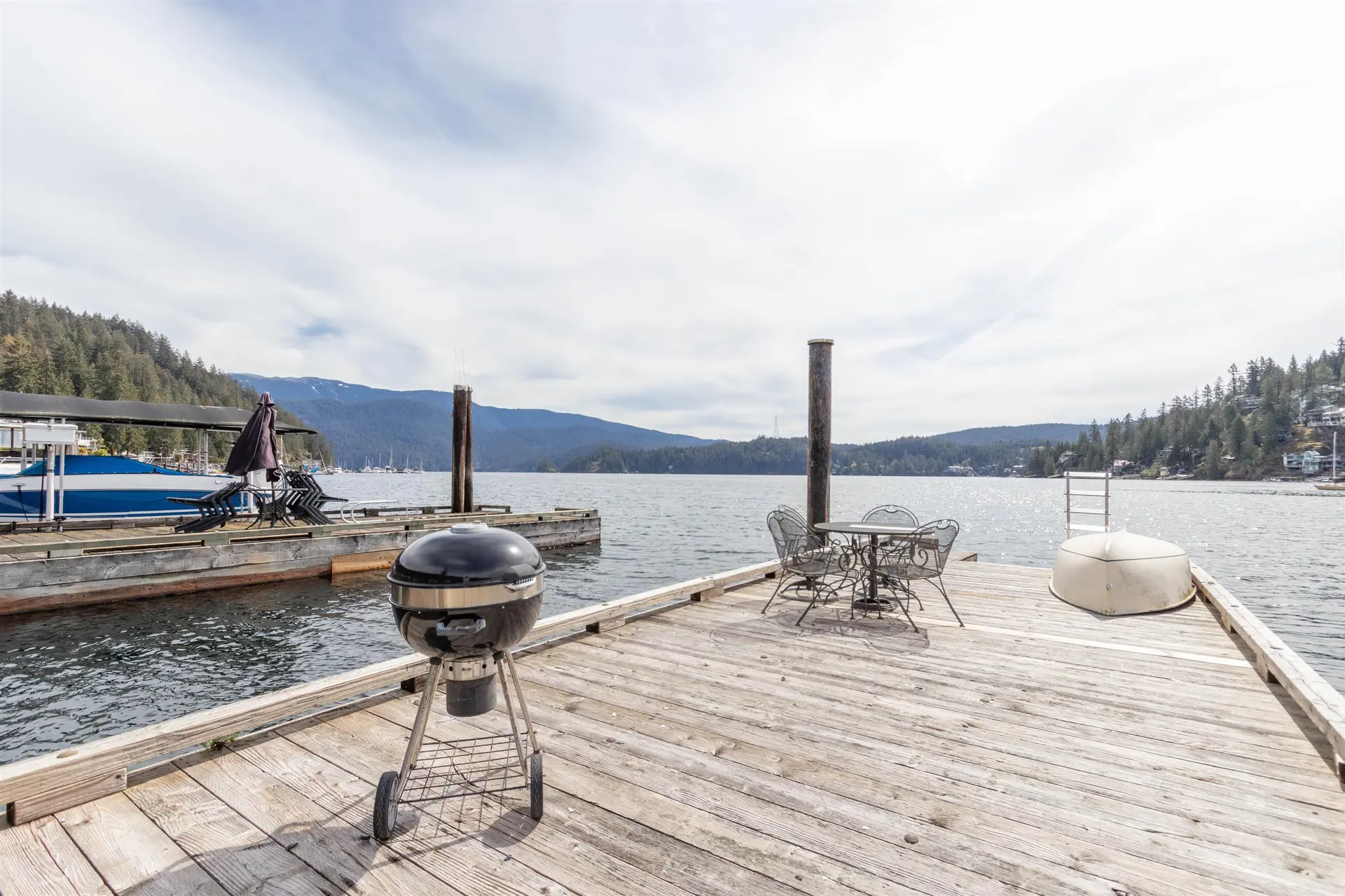 2588 Panorama Drive - Image 6