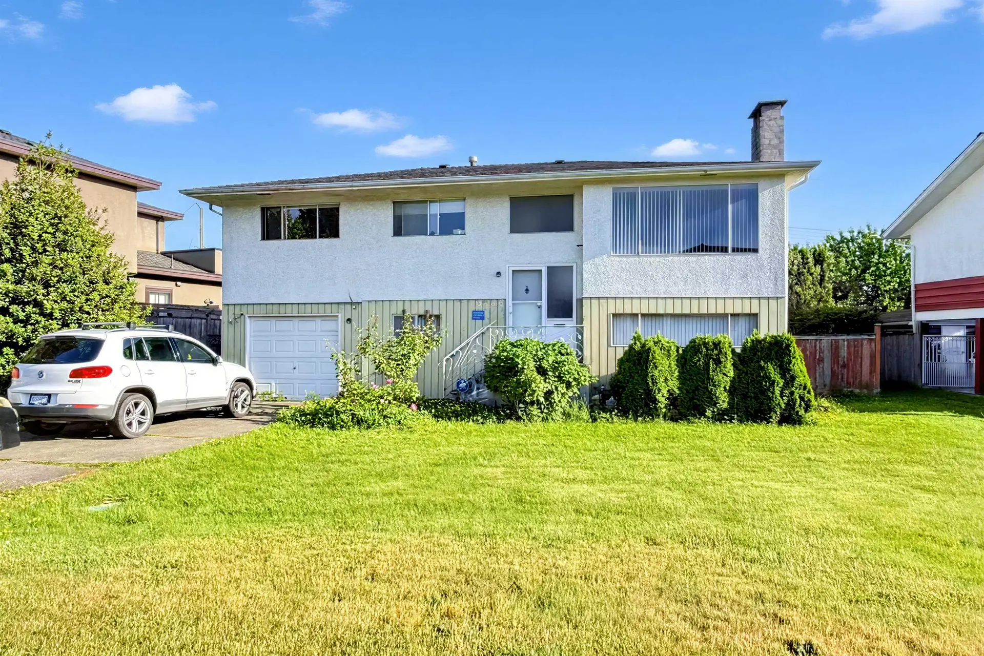10580 Dennis Crescent - Image 18
