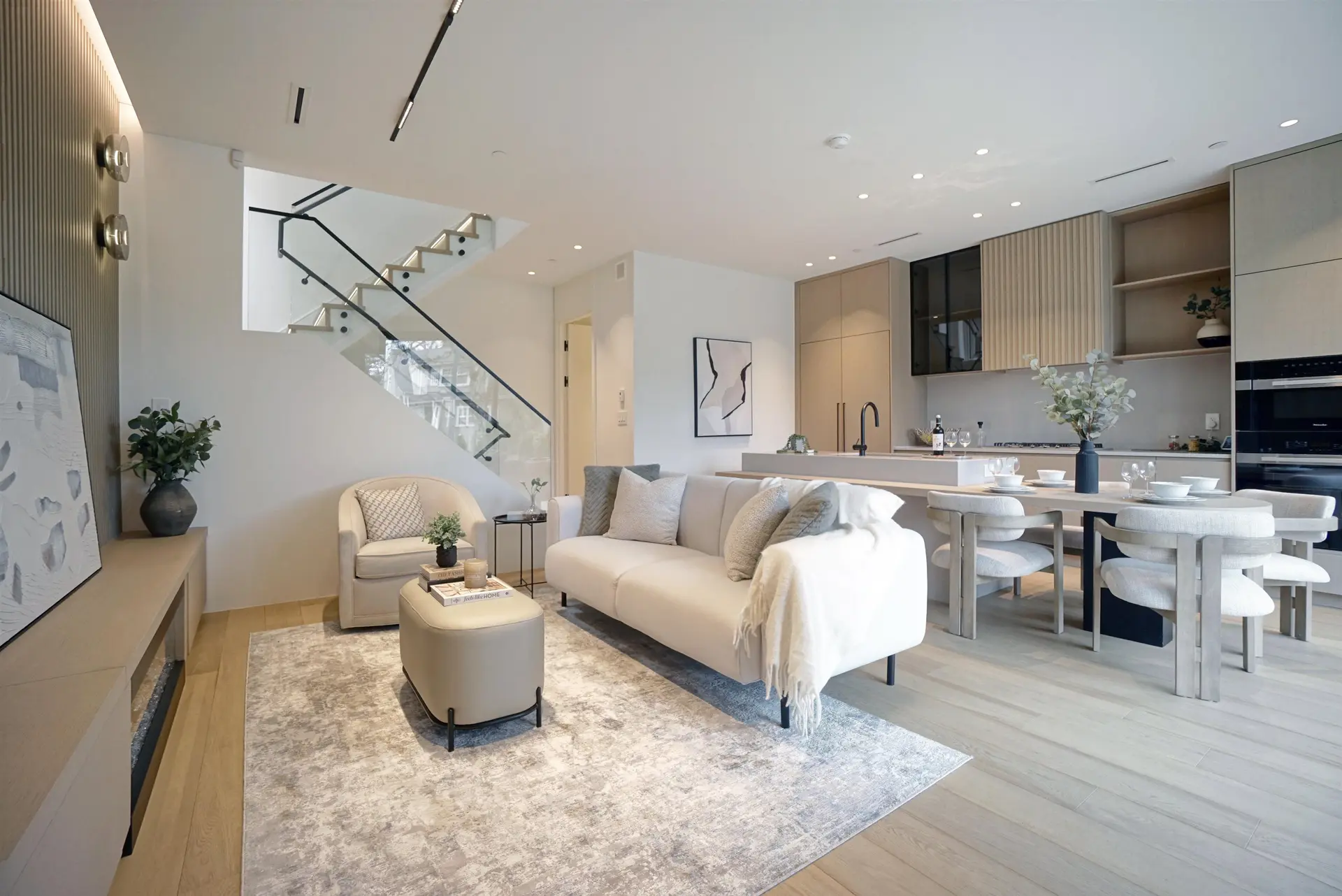 #1 4634 W 15th Avenue - Image 4
