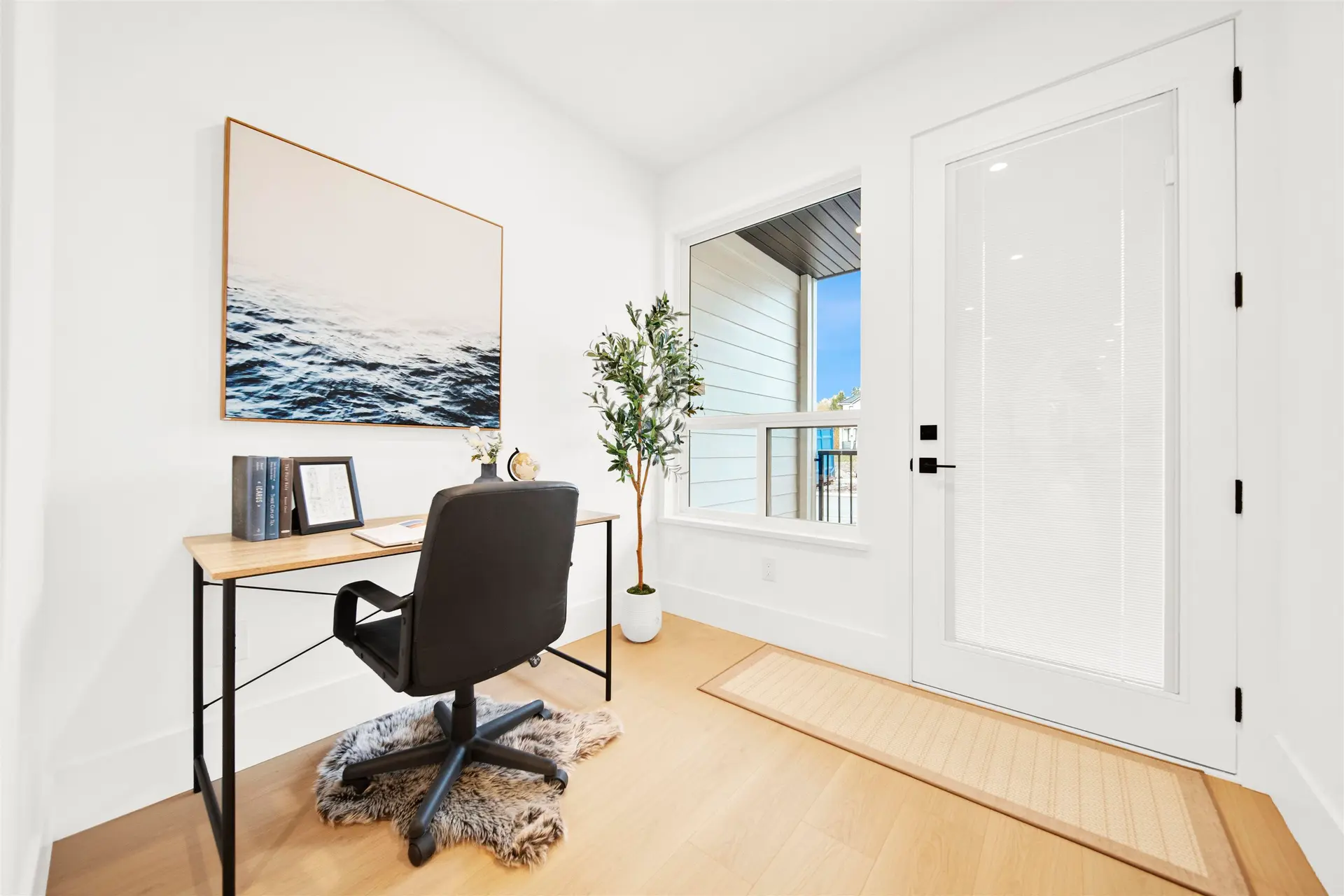 16477 20 Avenue - Image 6