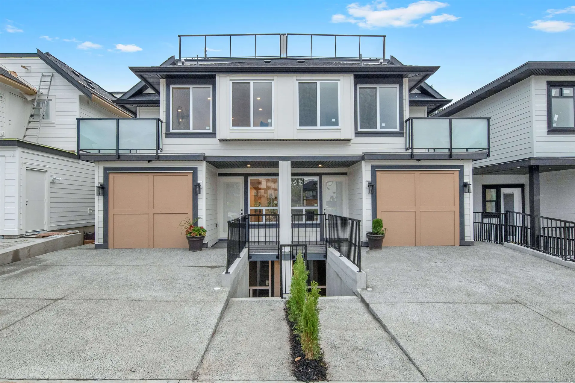 16477 20 Avenue - Image 13