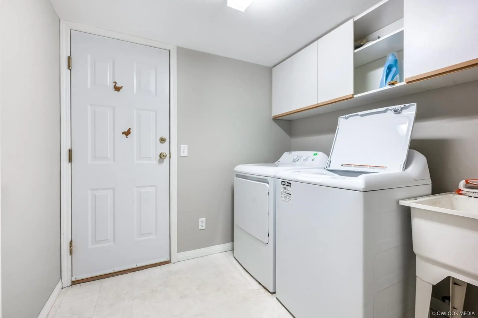 35026 Exbury Avenue - Image 2