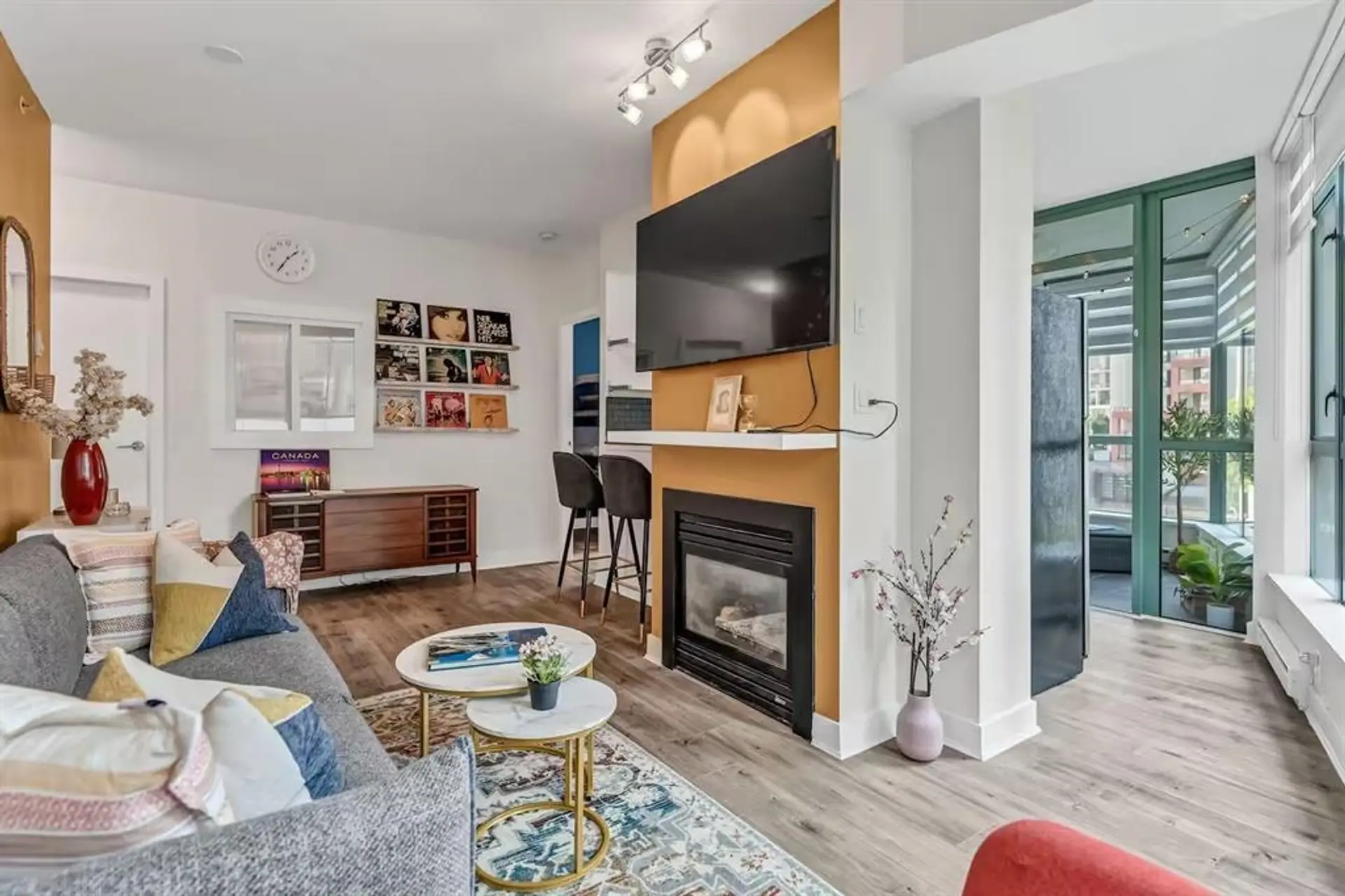 #302 1238 Burrard Street