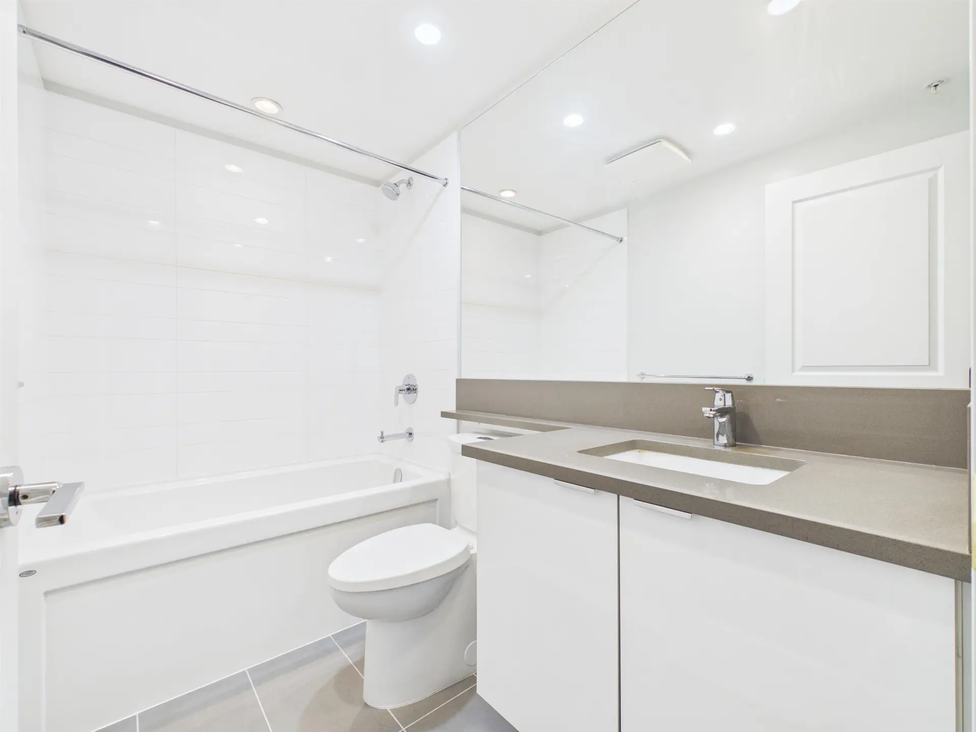#3603 5883 Barker Avenue - Image 11