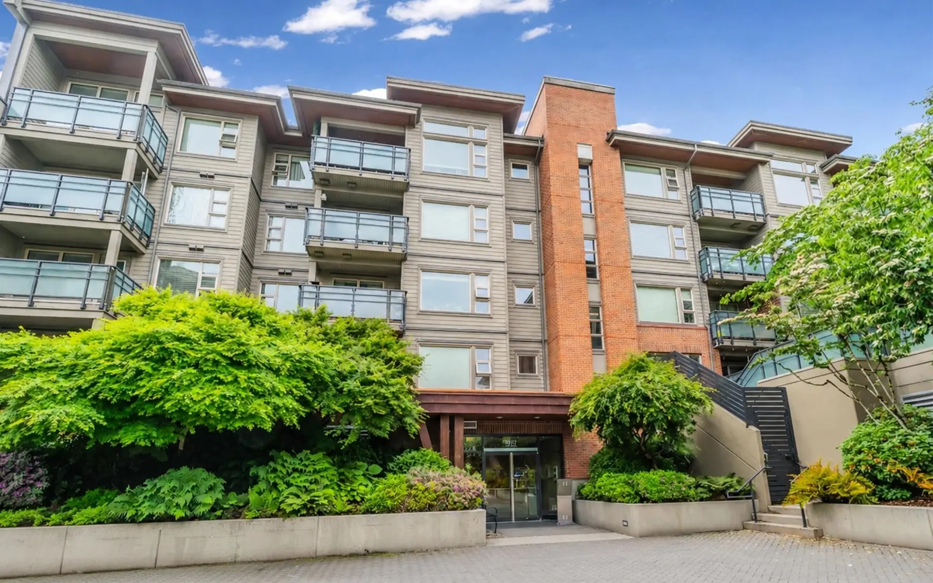 #508 1677 Lloyd Avenue - Image 16