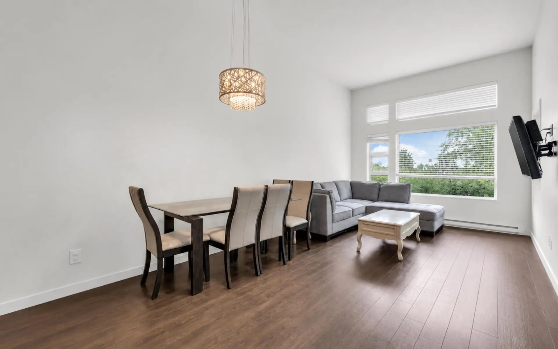 #508 1677 Lloyd Avenue - Image 4