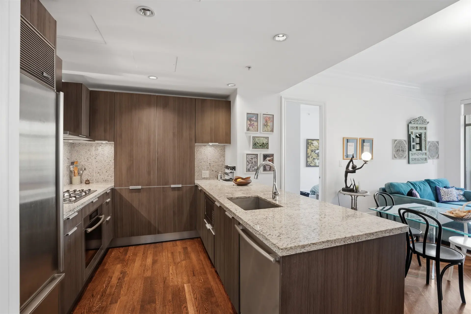 #203 540 Waters Edge Crescent - Image 6