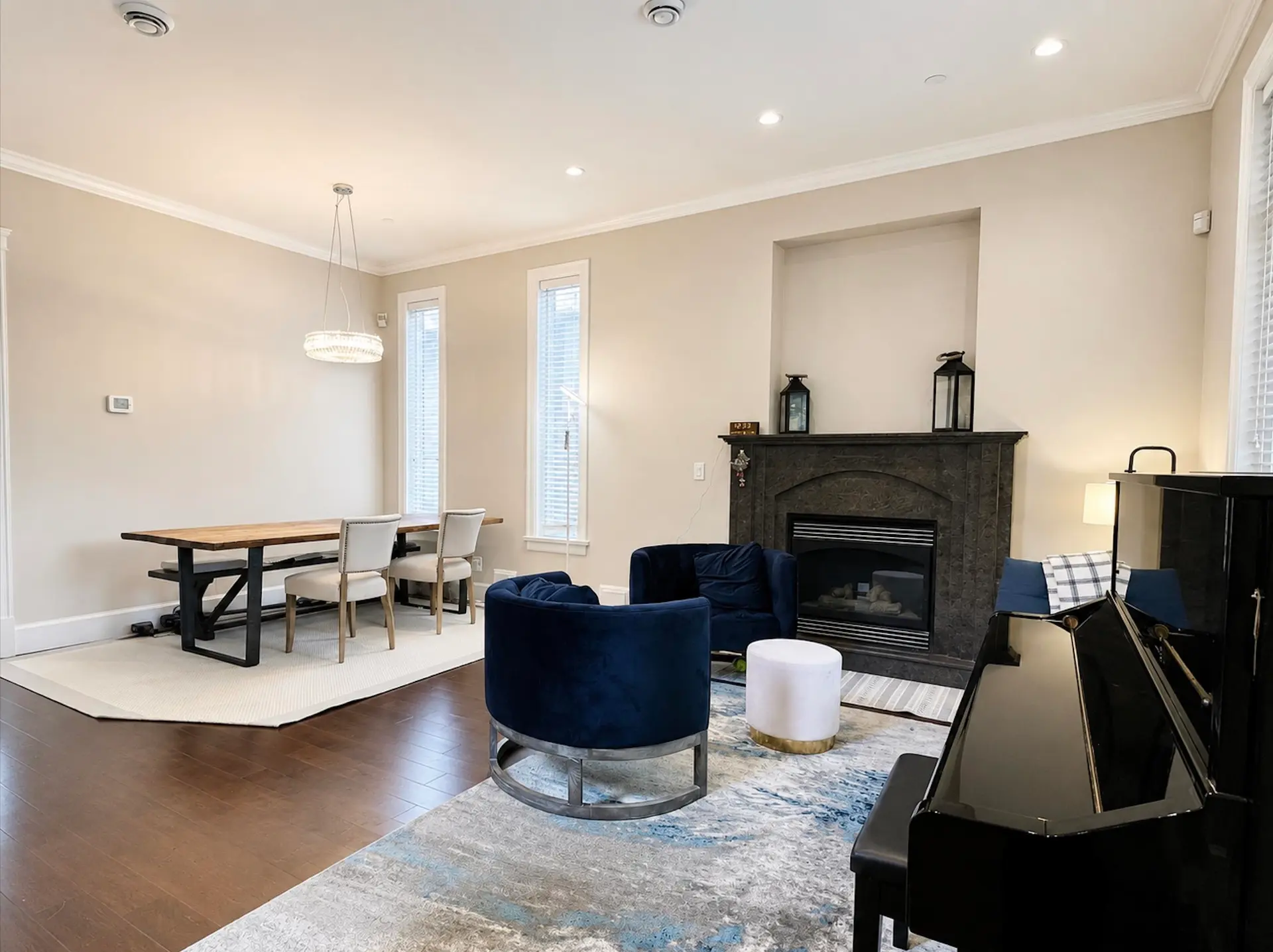 4467 Blenheim Street - Image 2