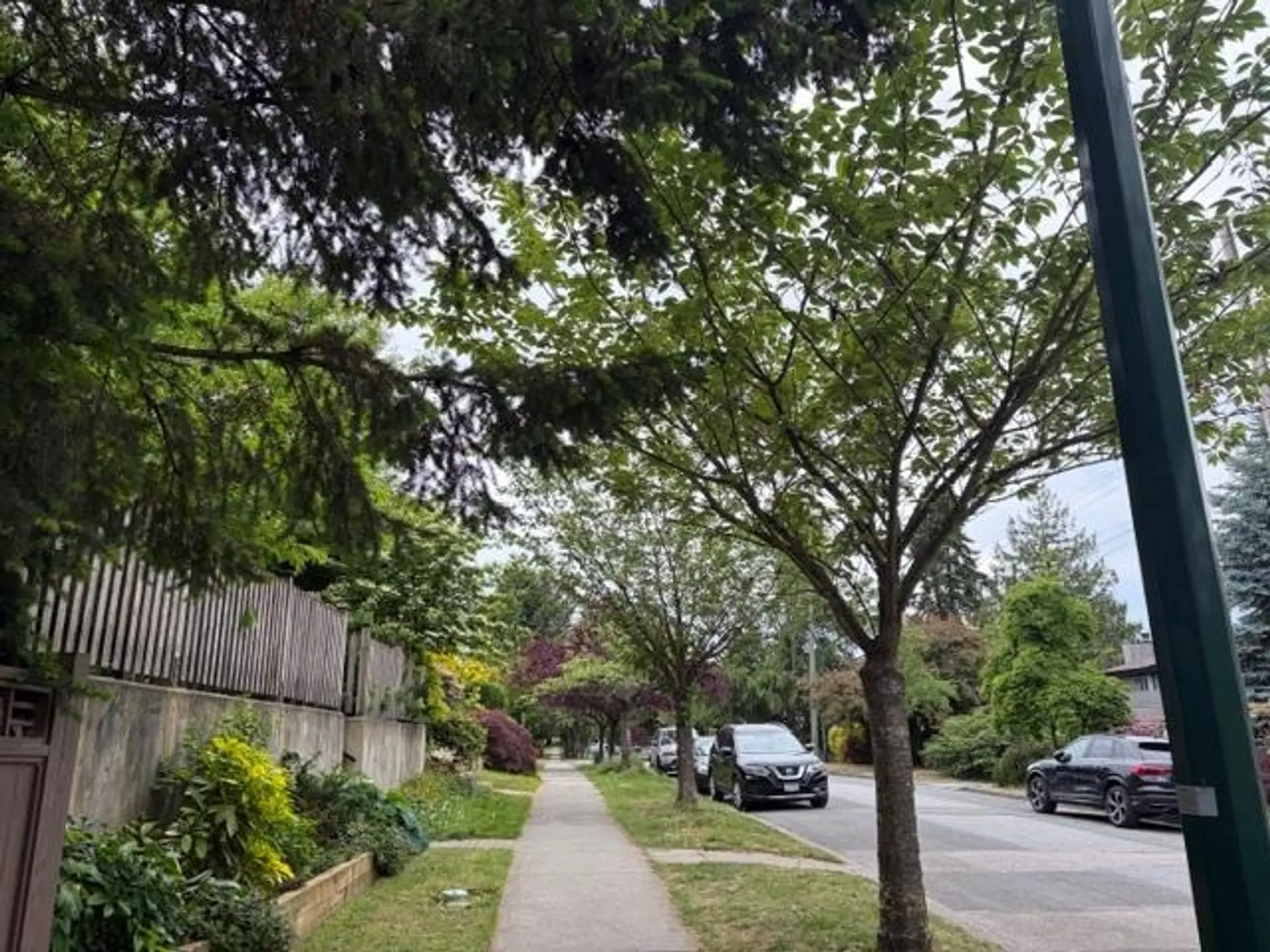 1166 E 16th Avenue - Image 5