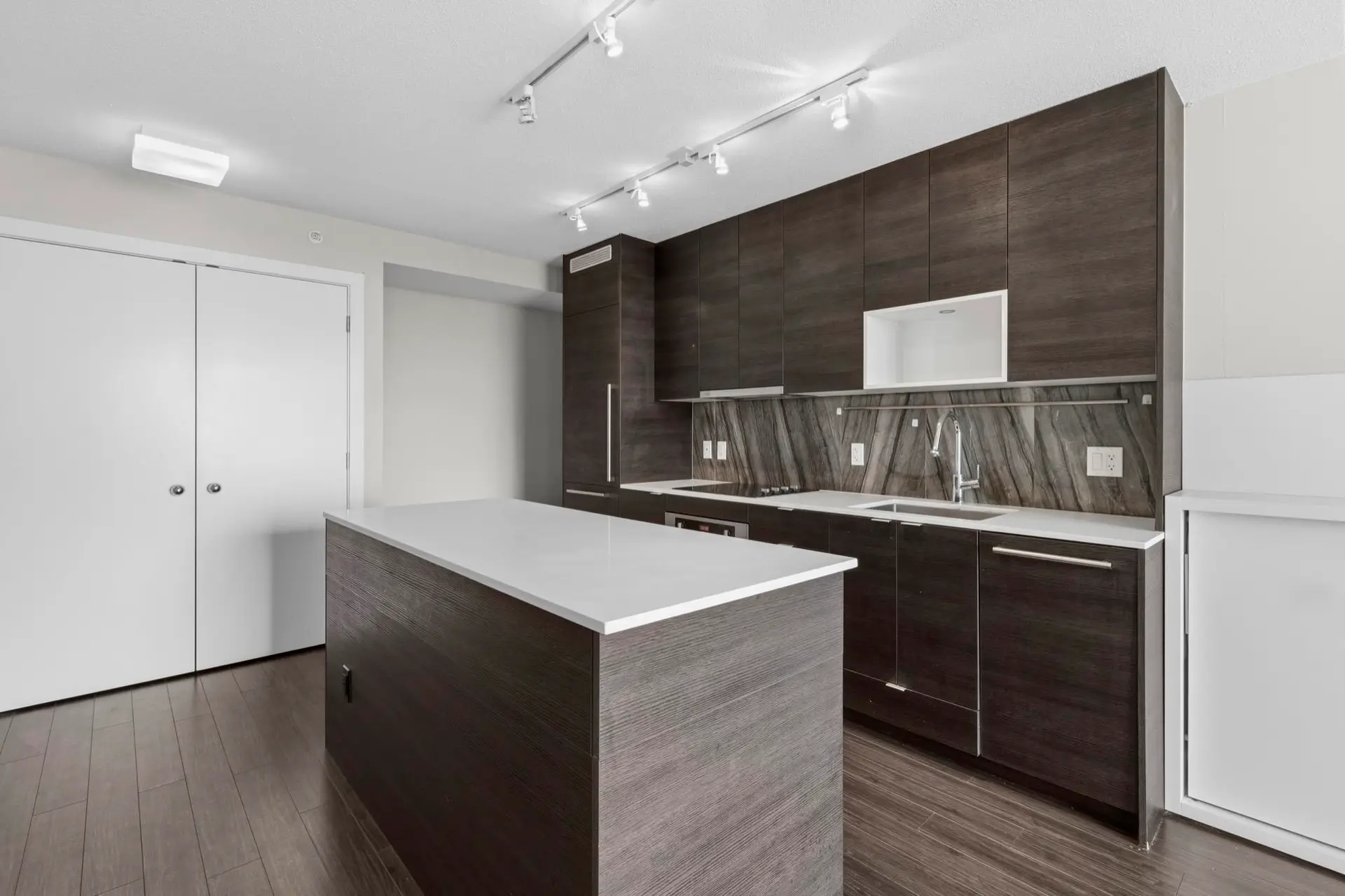 #1912 13398 104 Avenue - Image 3
