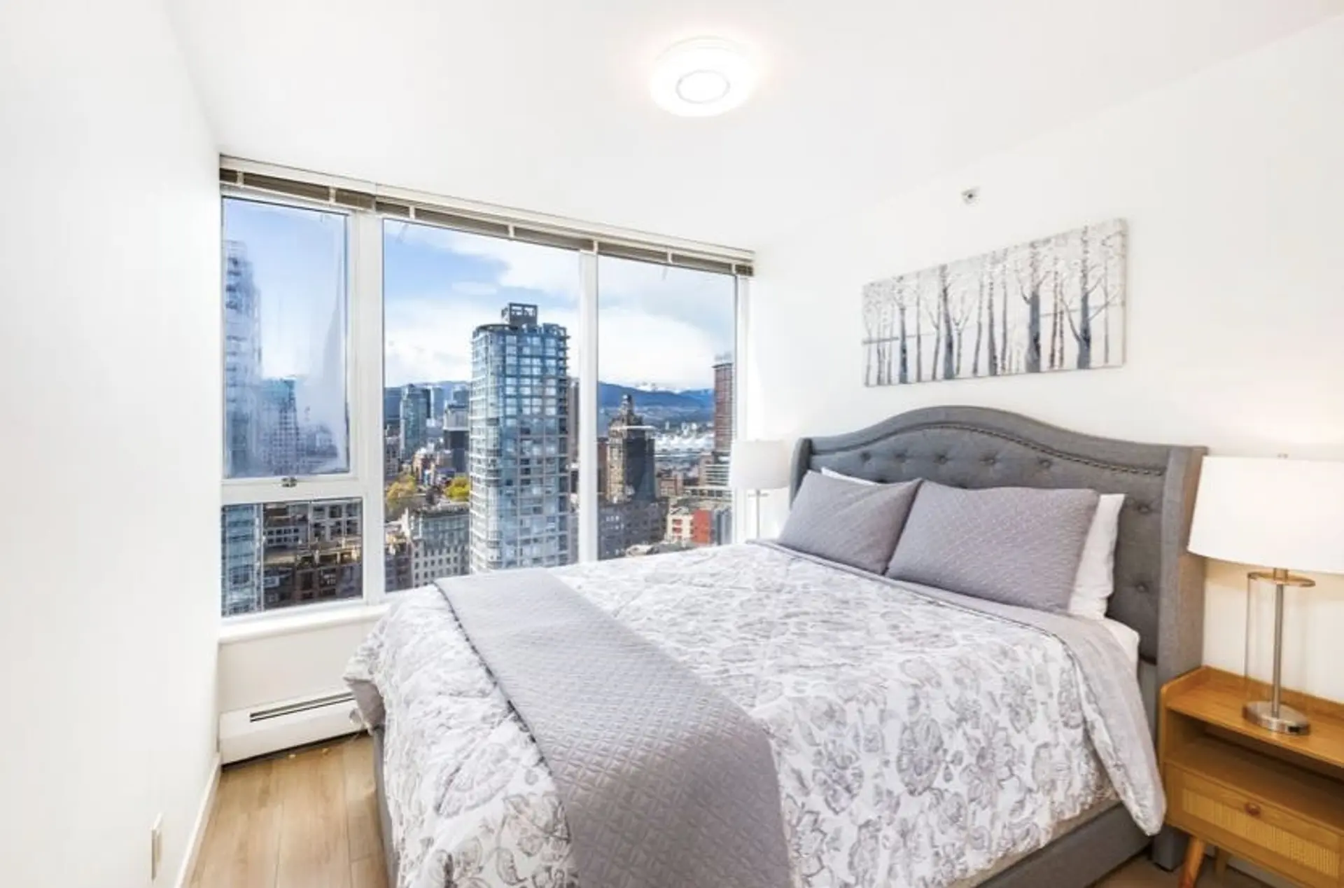 #2906 688 Abbott Street - Image 9