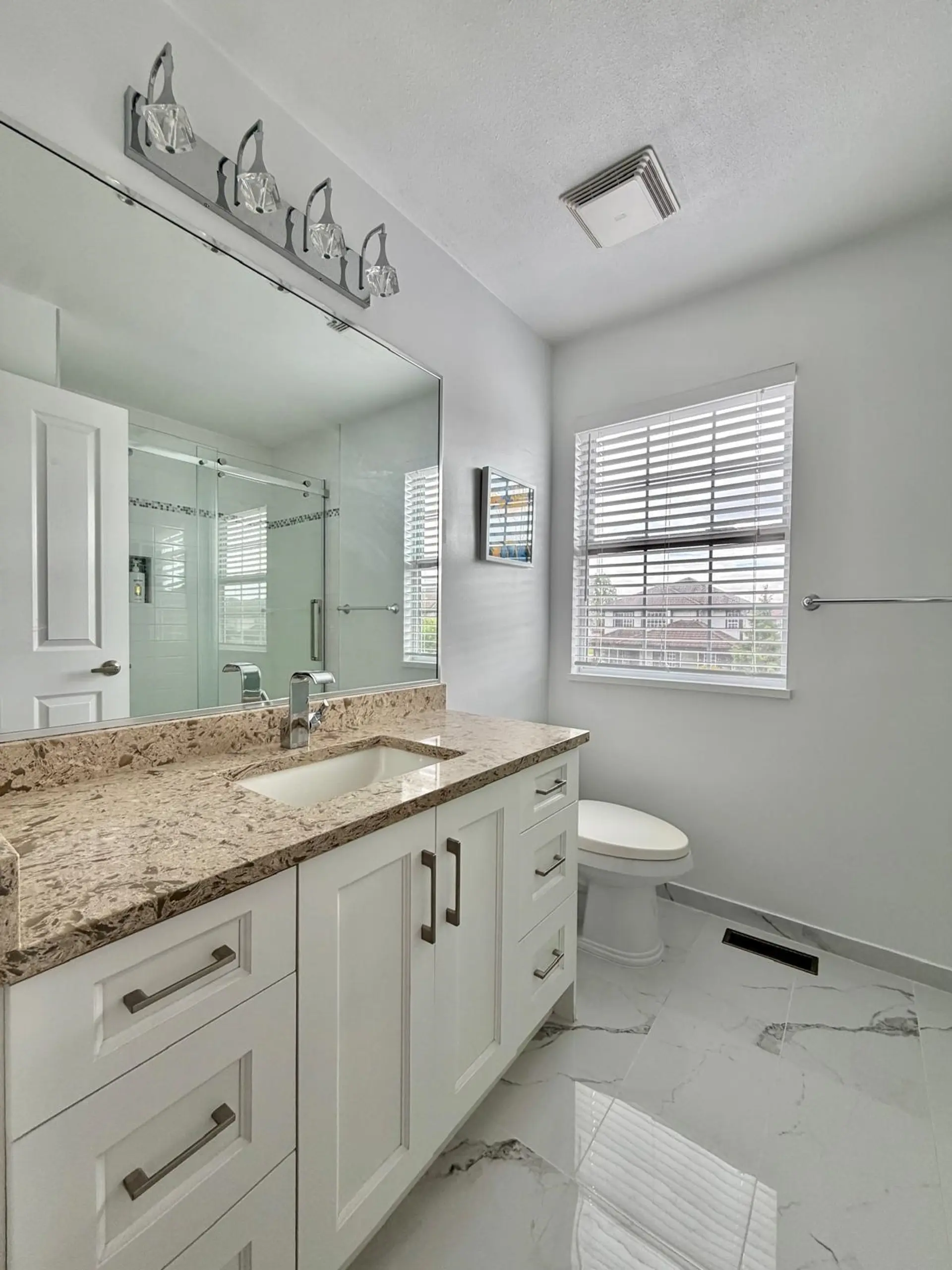 1463 Riverwood Gate - Image 9