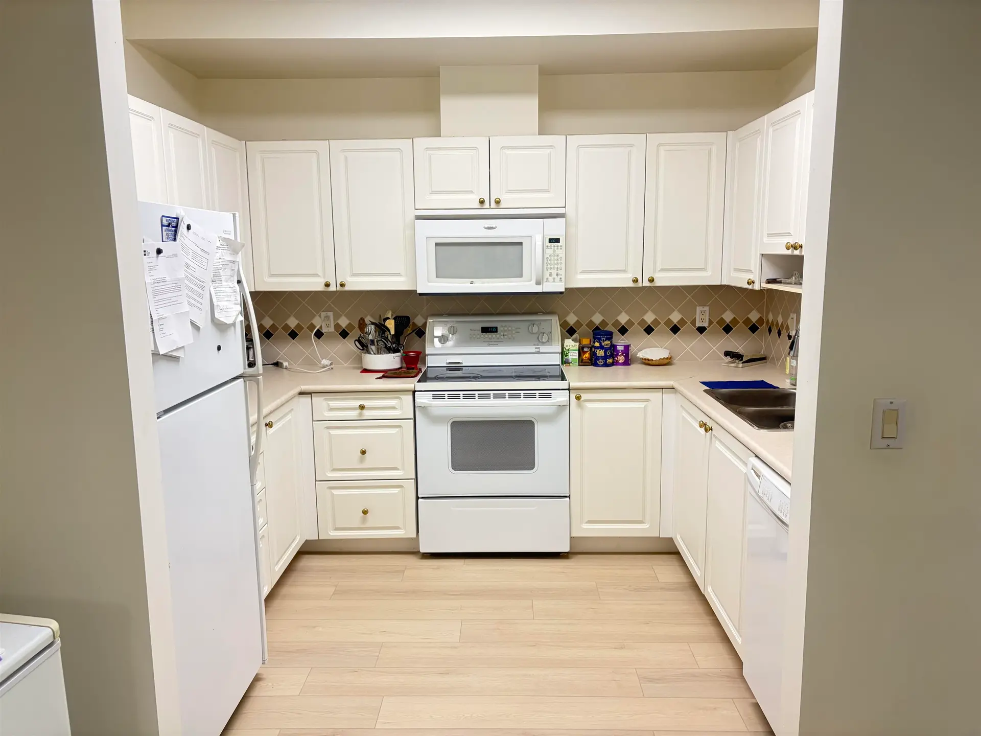 #114 5800 Andrews Road - Image 5