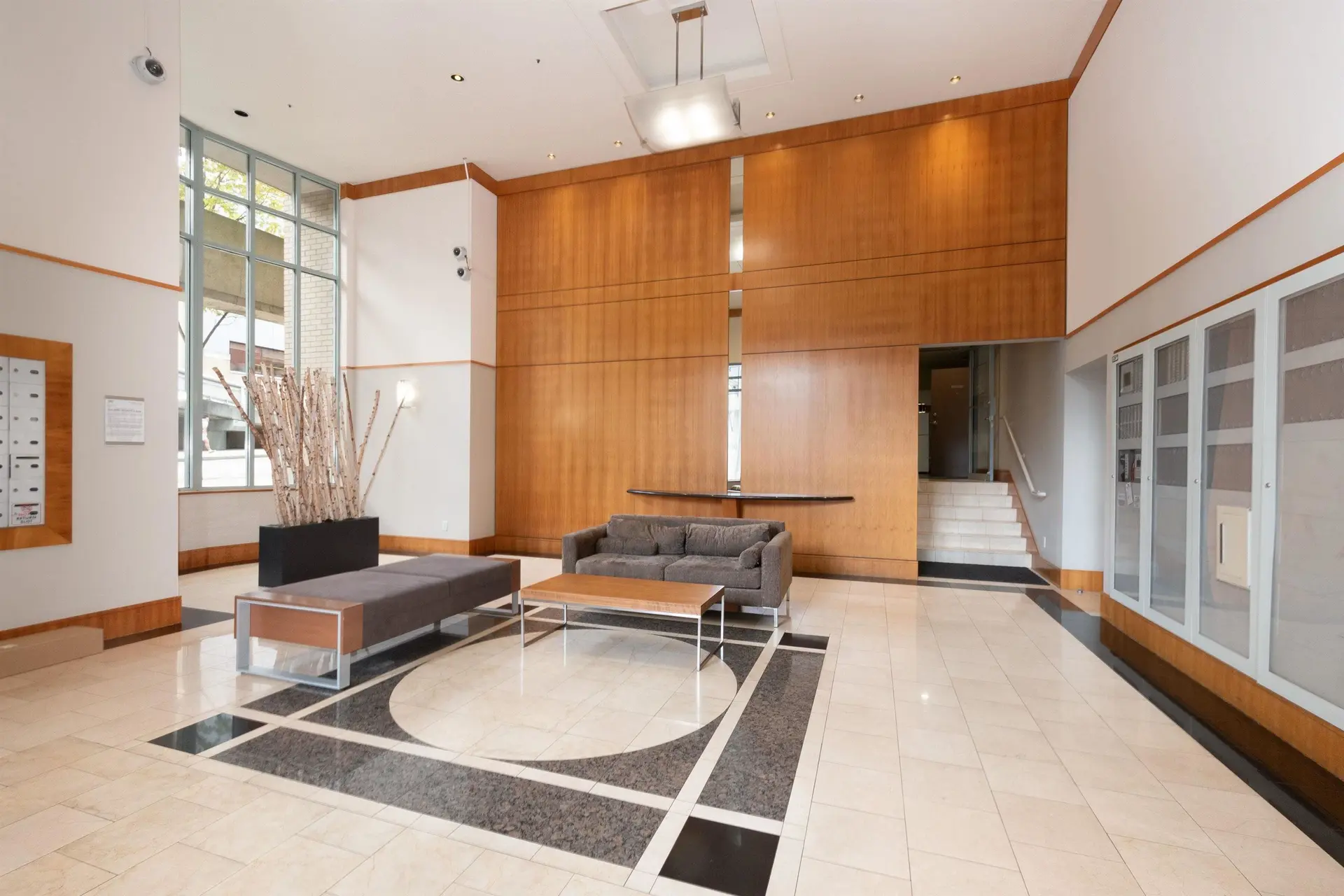 #505 930 Cambie Street - Image 2
