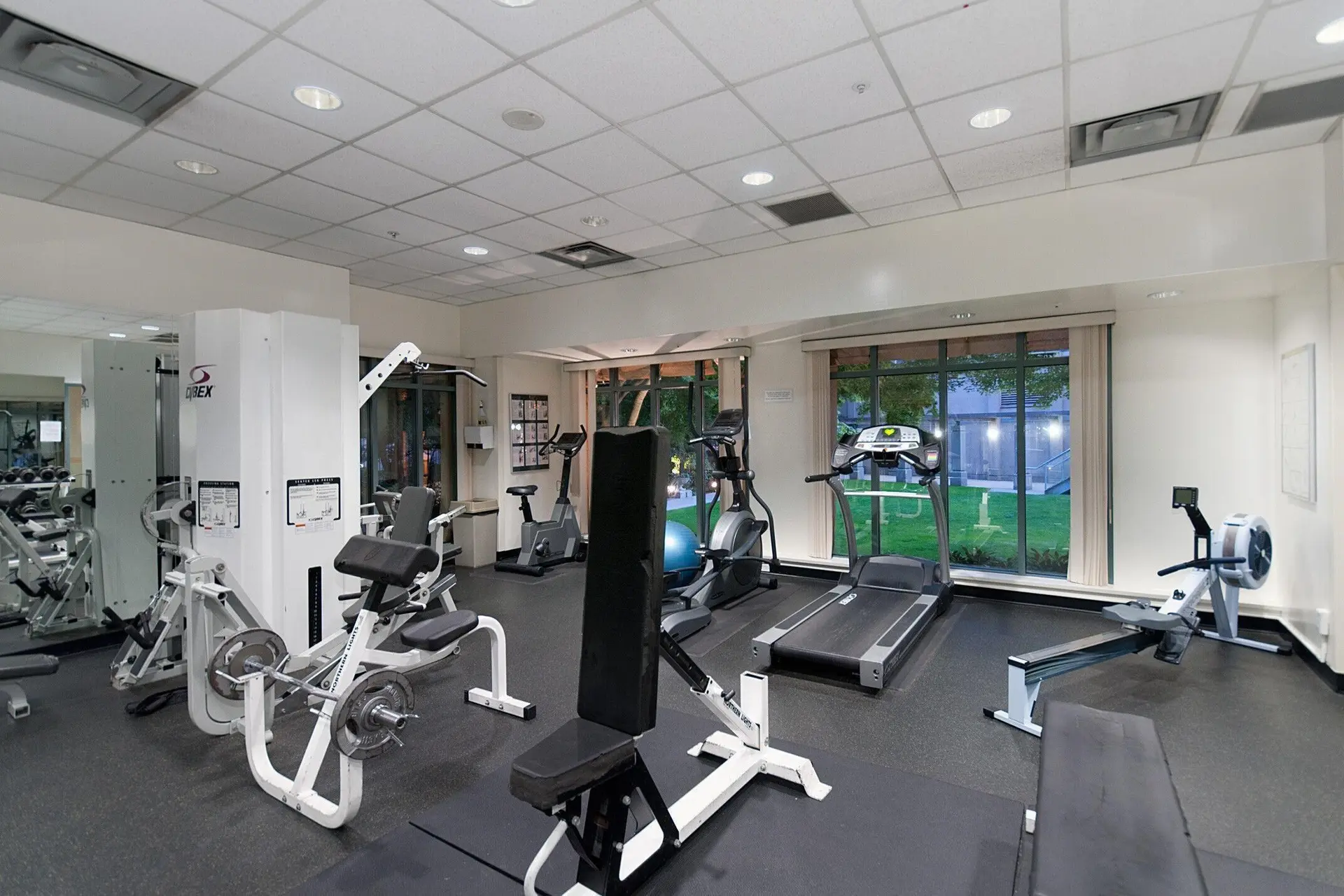 #505 930 Cambie Street - Image 3