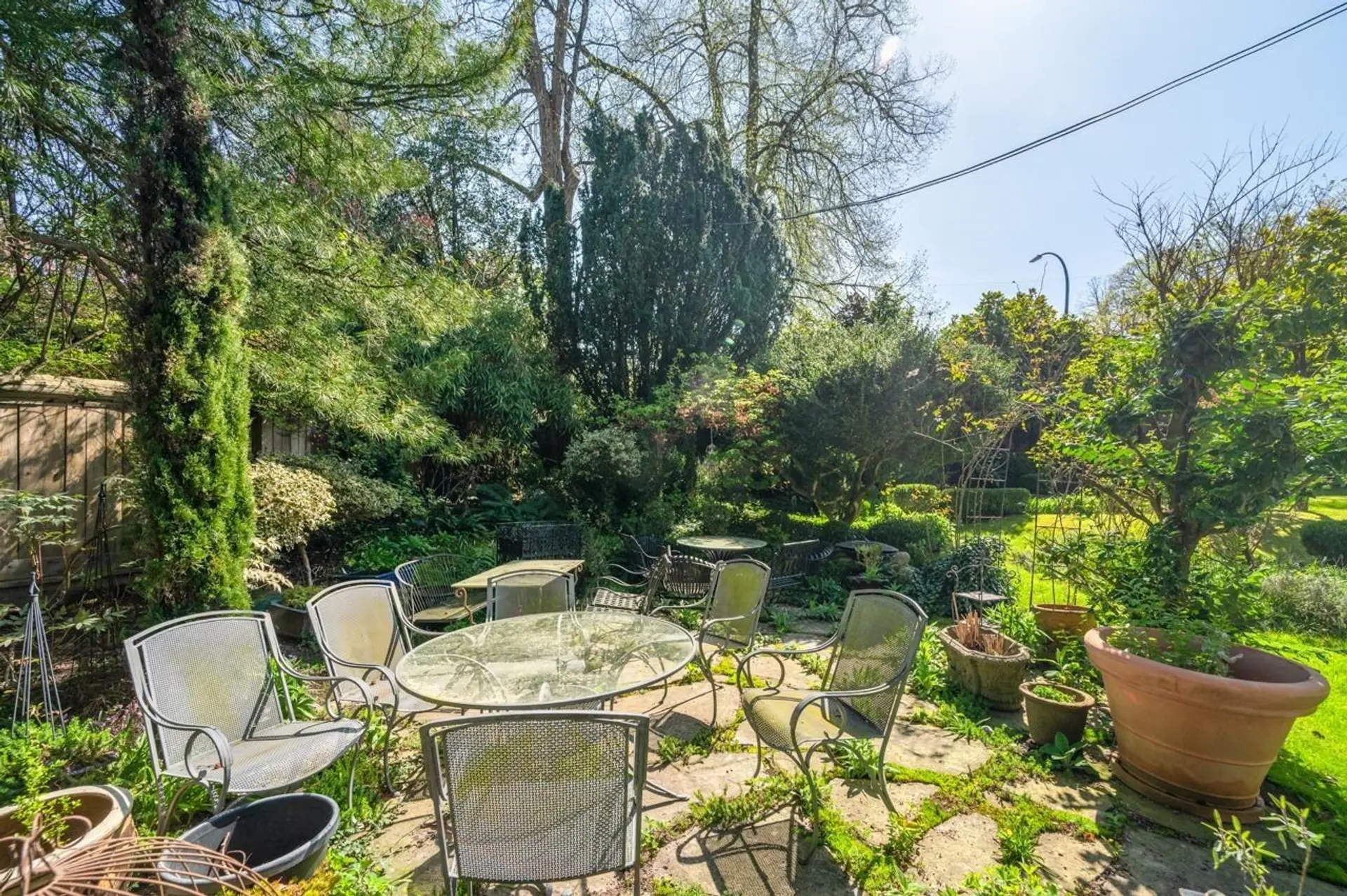 1650 Cedar Crescent - Image 15