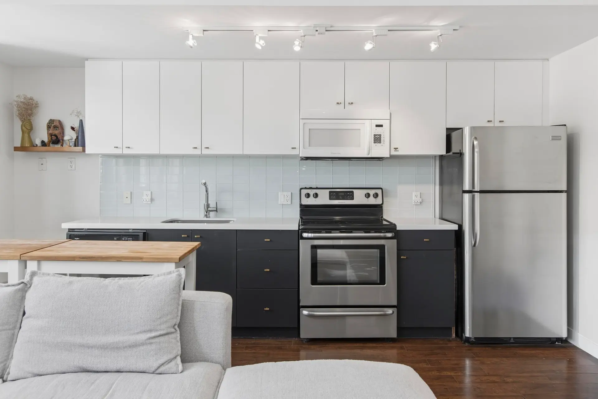 #308 37841 Cleveland Avenue - Image 11